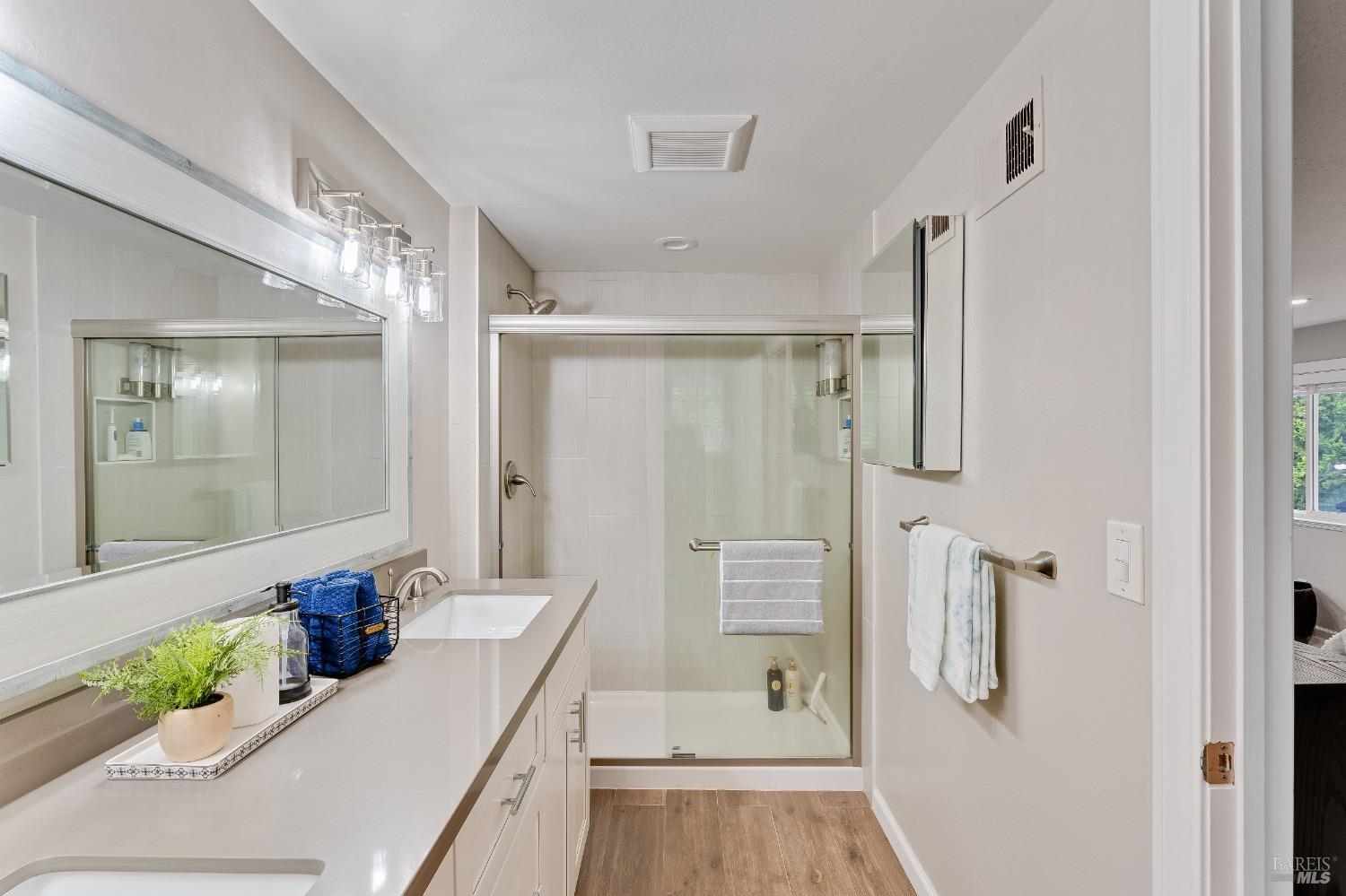 Detail Gallery Image 41 of 60 For 587 El Capitan Dr, Danville,  CA 94526 - 4 Beds | 2/1 Baths