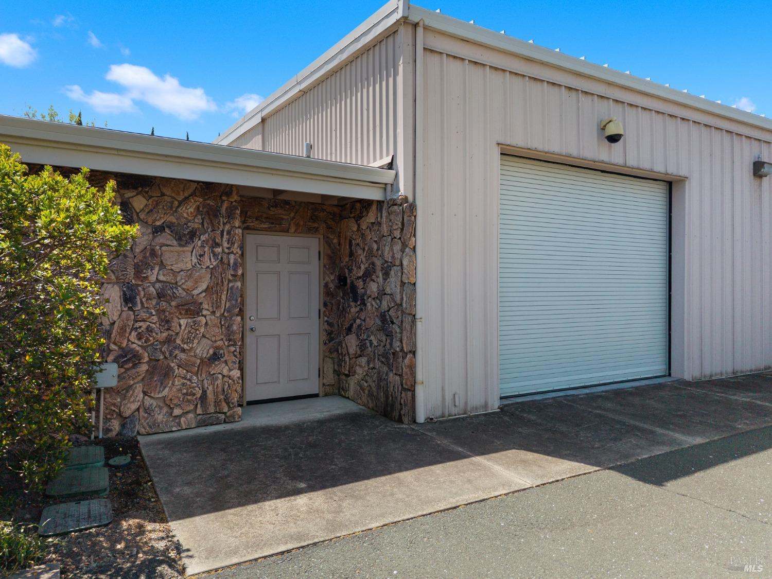 Detail Gallery Image 7 of 40 For 2773 Lakeshore Blvd, Lakeport,  CA 95453 - – Beds | – Baths
