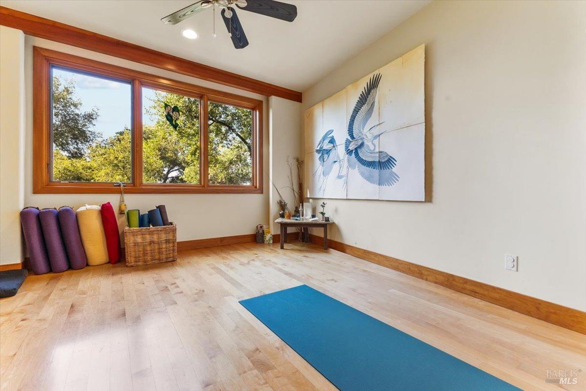 Detail Gallery Image 32 of 71 For 100 Zachary Ln, Santa Rosa,  CA 95404 - 3 Beds | 4 Baths