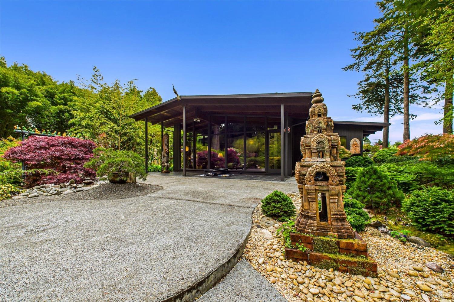 Detail Gallery Image 47 of 78 For 2300 S St, Eureka,  CA 95501 - 4 Beds | 3 Baths