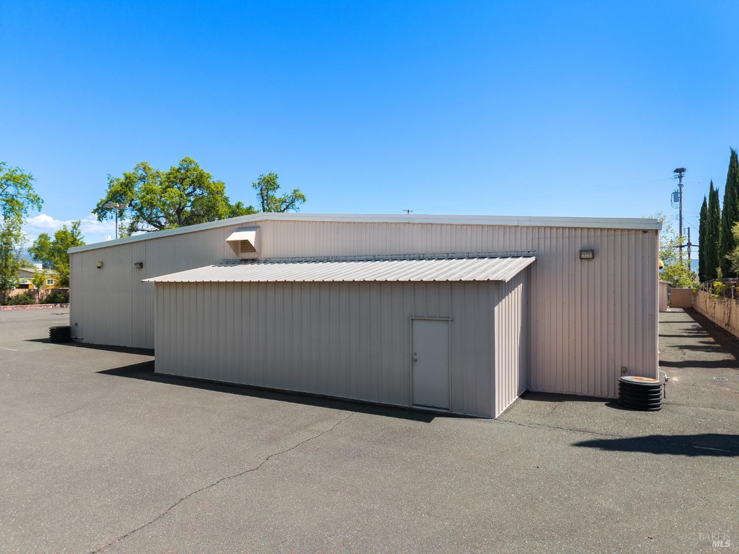 Detail Gallery Image 35 of 40 For 2773 Lakeshore Blvd, Lakeport,  CA 95453 - – Beds | – Baths