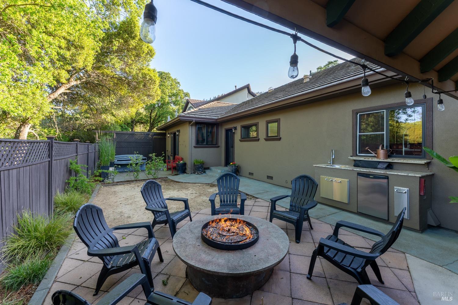 Detail Gallery Image 48 of 59 For 605 Park Blvd, Ukiah,  CA 95482 - 4 Beds | 3 Baths