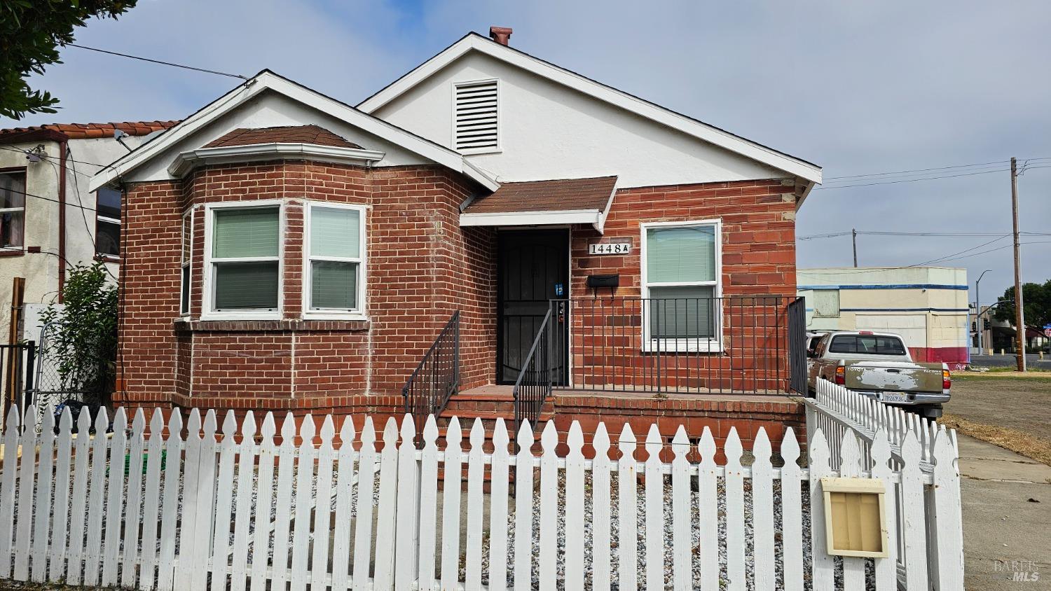 Detail Gallery Image 1 of 15 For 1448 Rice St #A,  Vallejo,  CA 94590 - 1 Beds | 1 Baths