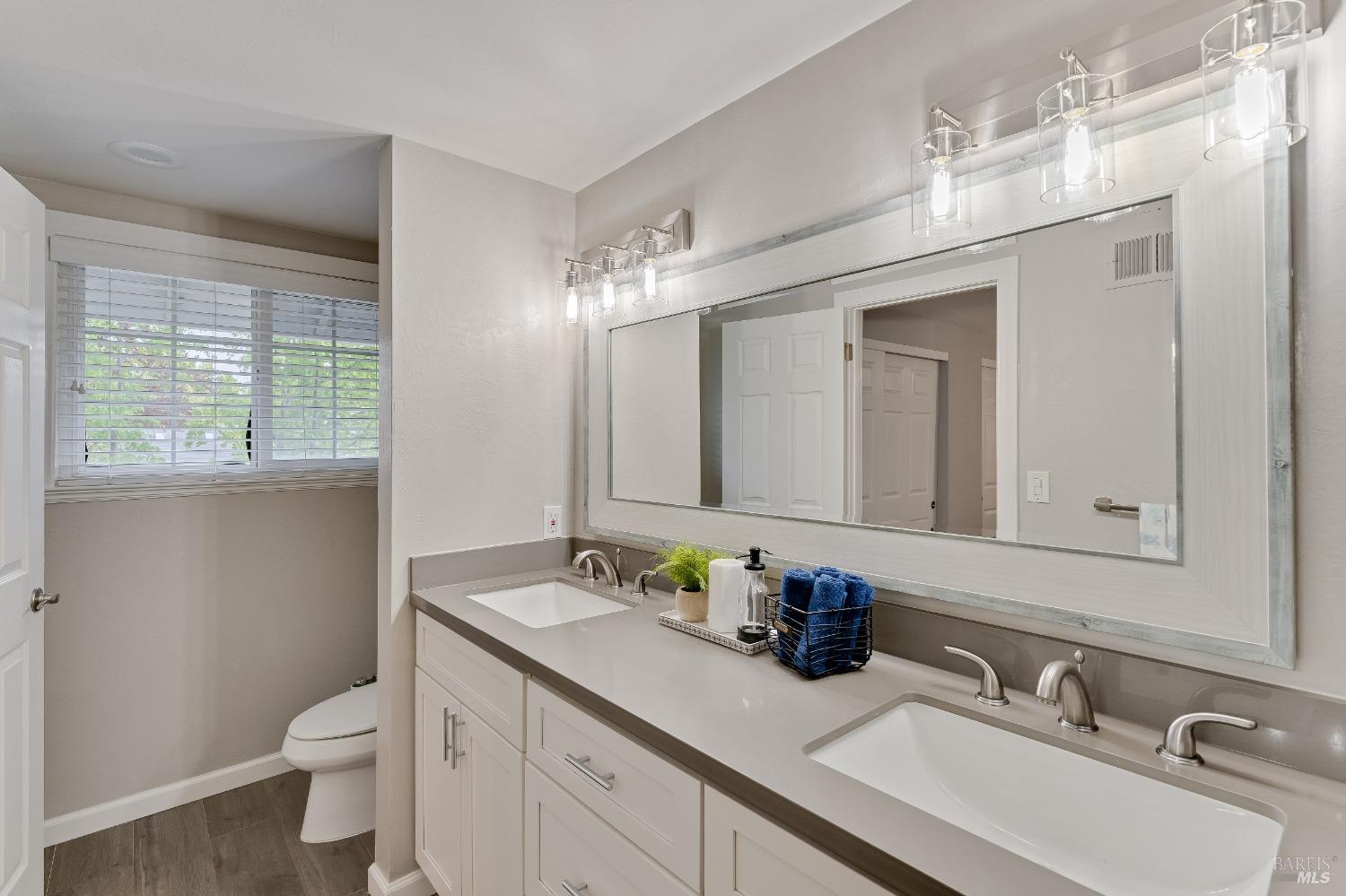 Detail Gallery Image 42 of 60 For 587 El Capitan Dr, Danville,  CA 94526 - 4 Beds | 2/1 Baths