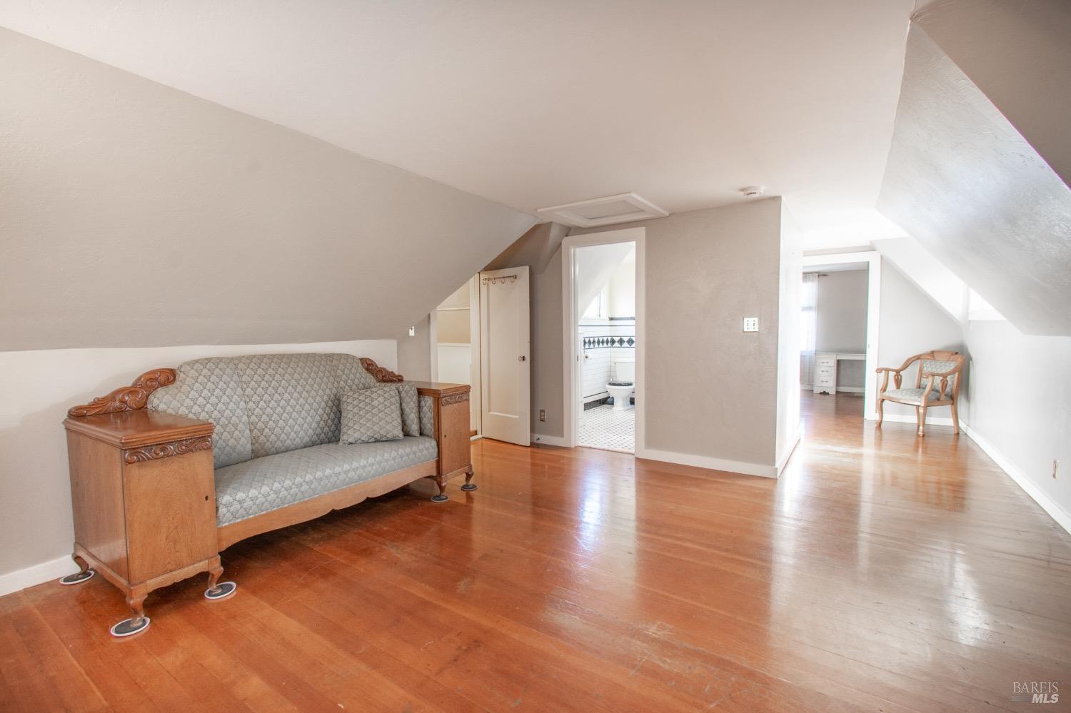 Detail Gallery Image 40 of 99 For 1124 Tuolumne St, Vallejo,  CA 94590 - 3 Beds | 2/1 Baths