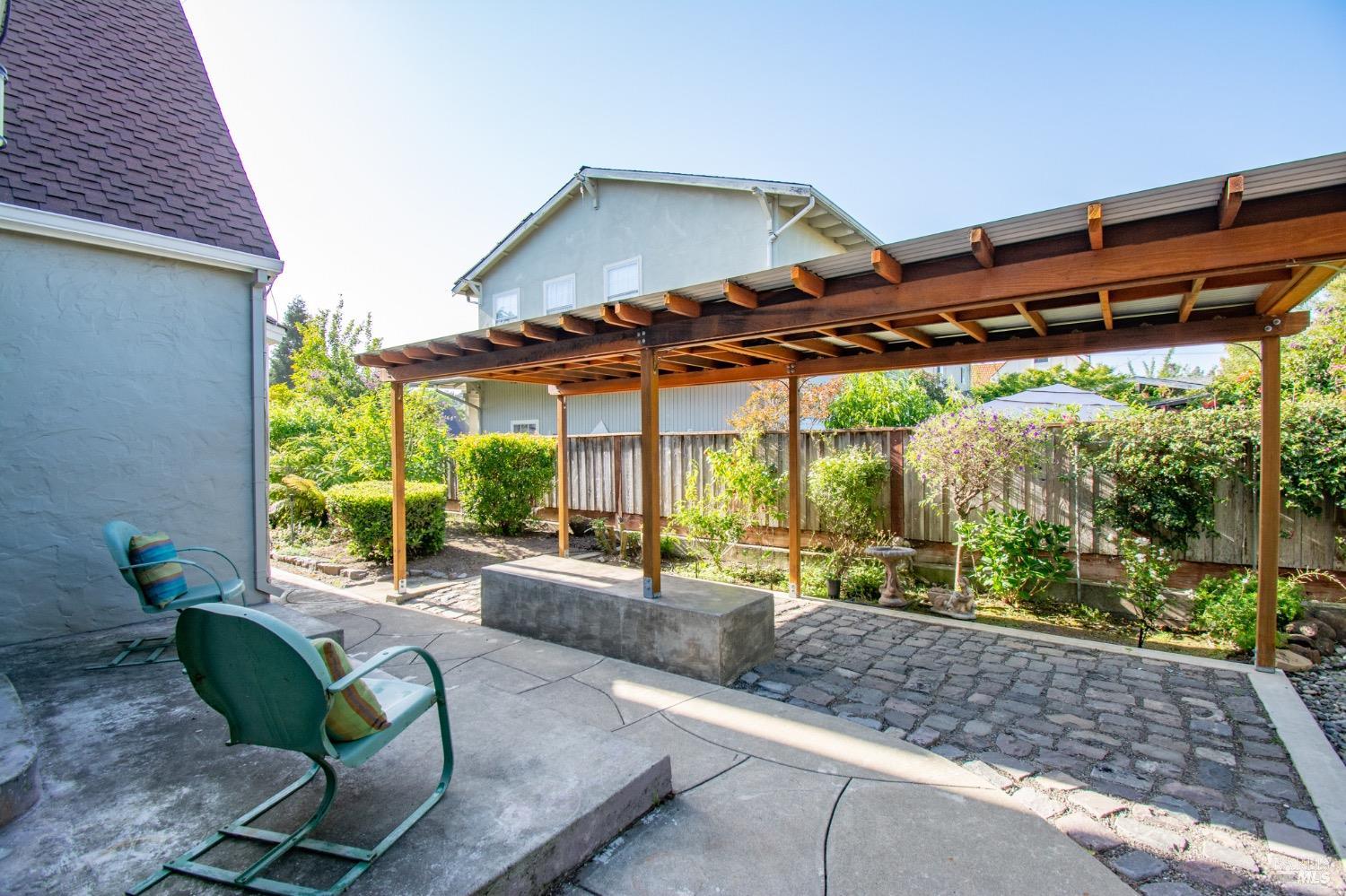Detail Gallery Image 74 of 99 For 1124 Tuolumne St, Vallejo,  CA 94590 - 3 Beds | 2/1 Baths