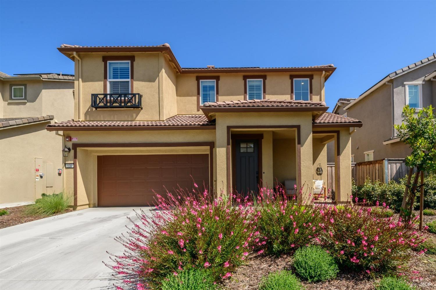 Detail Gallery Image 1 of 40 For 530 Aliki Dr, Vacaville,  CA 95688 - 3 Beds | 2/1 Baths