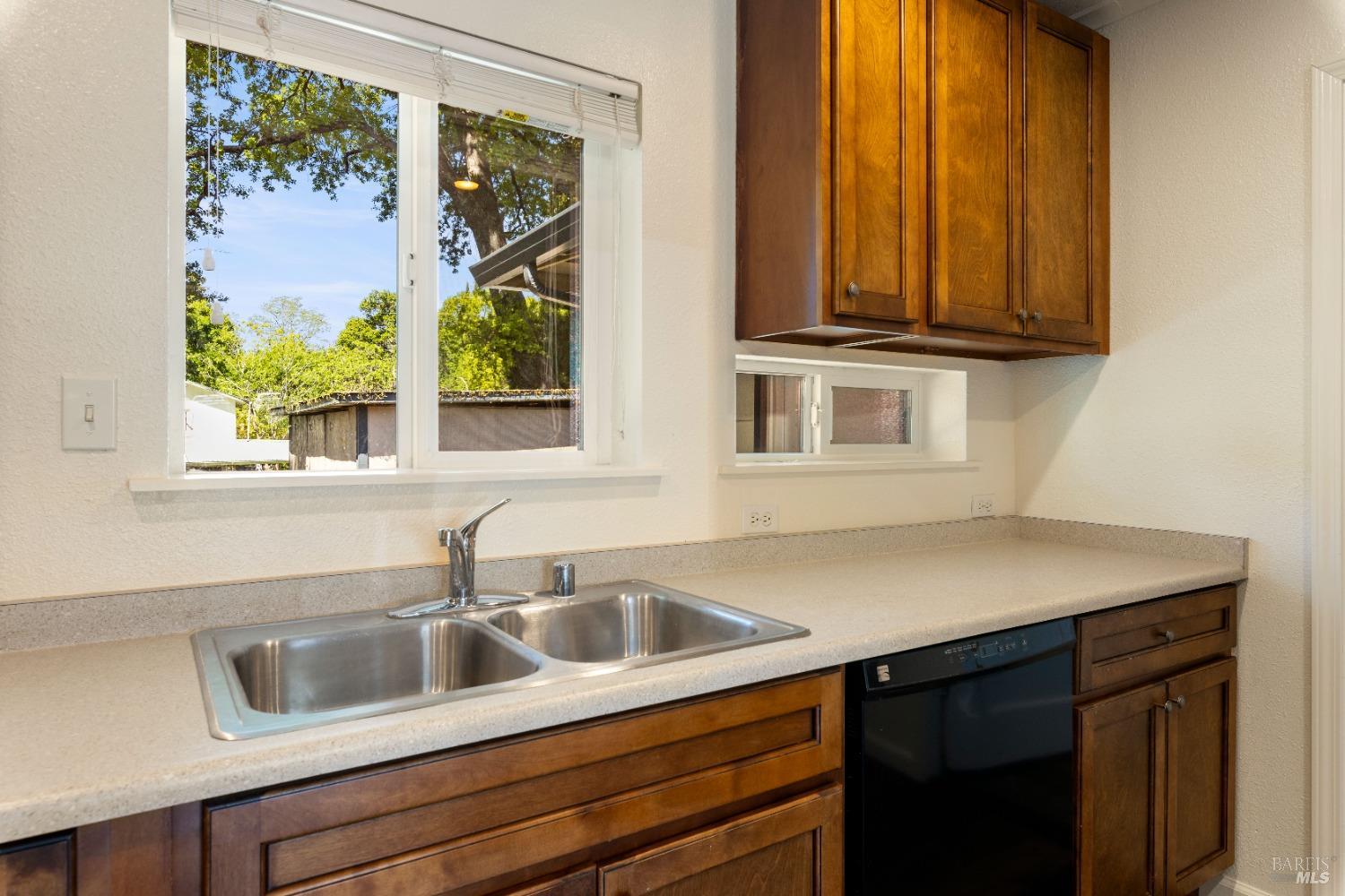 Detail Gallery Image 14 of 30 For 145 N Brush St, Lakeport,  CA 95453 - 3 Beds | 2 Baths