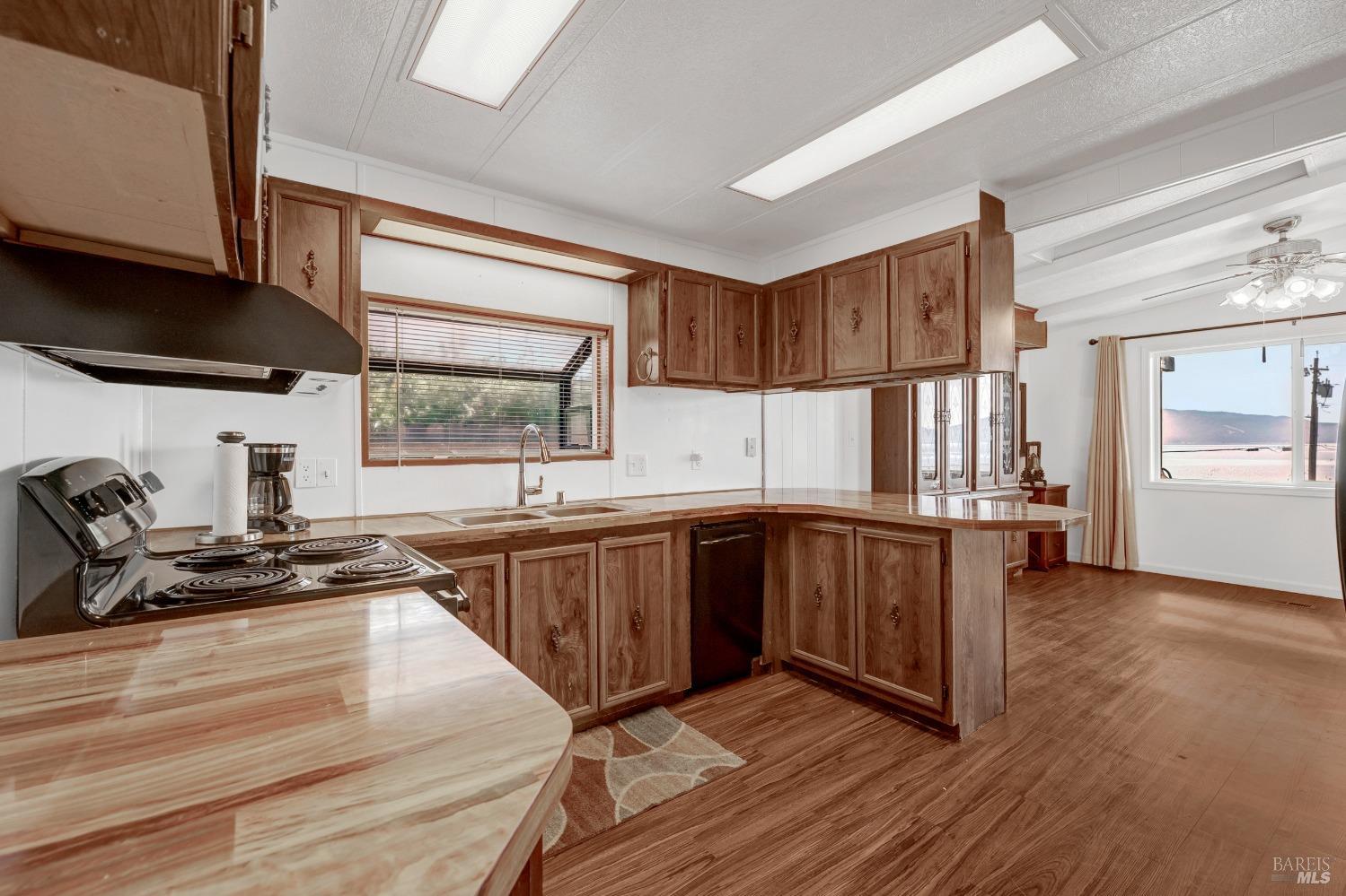 Detail Gallery Image 25 of 46 For 5830 Robin Hill Dr 49, Lakeport,  CA 95453 - 2 Beds | 2 Baths