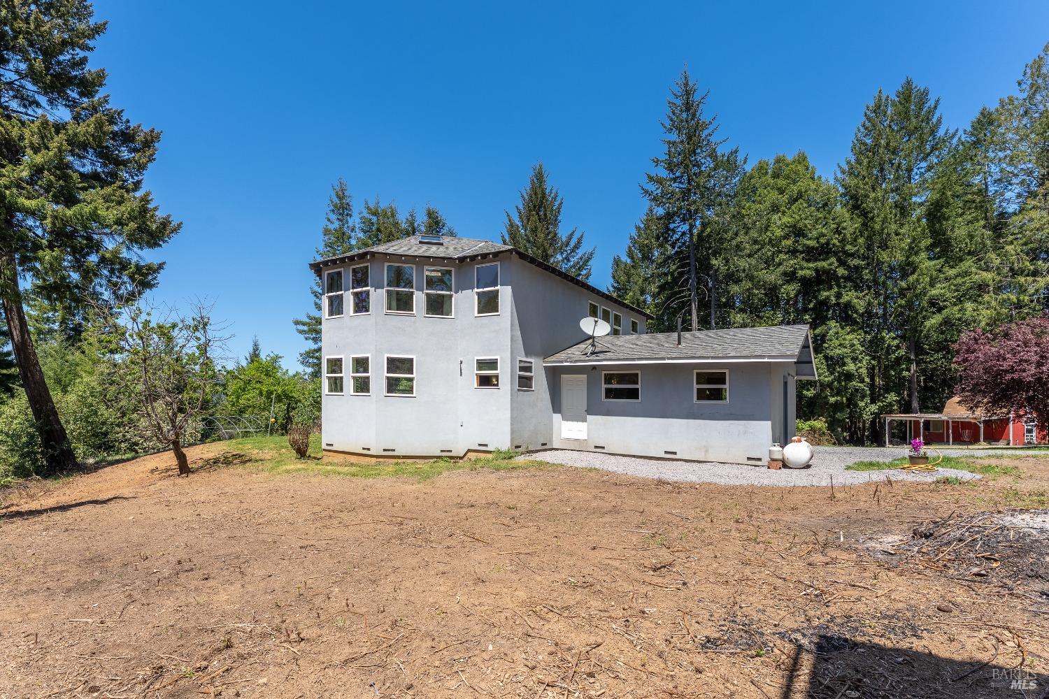 Detail Gallery Image 31 of 37 For 32211 Condor Rd, Willits,  CA 95490 - 4 Beds | 2/1 Baths