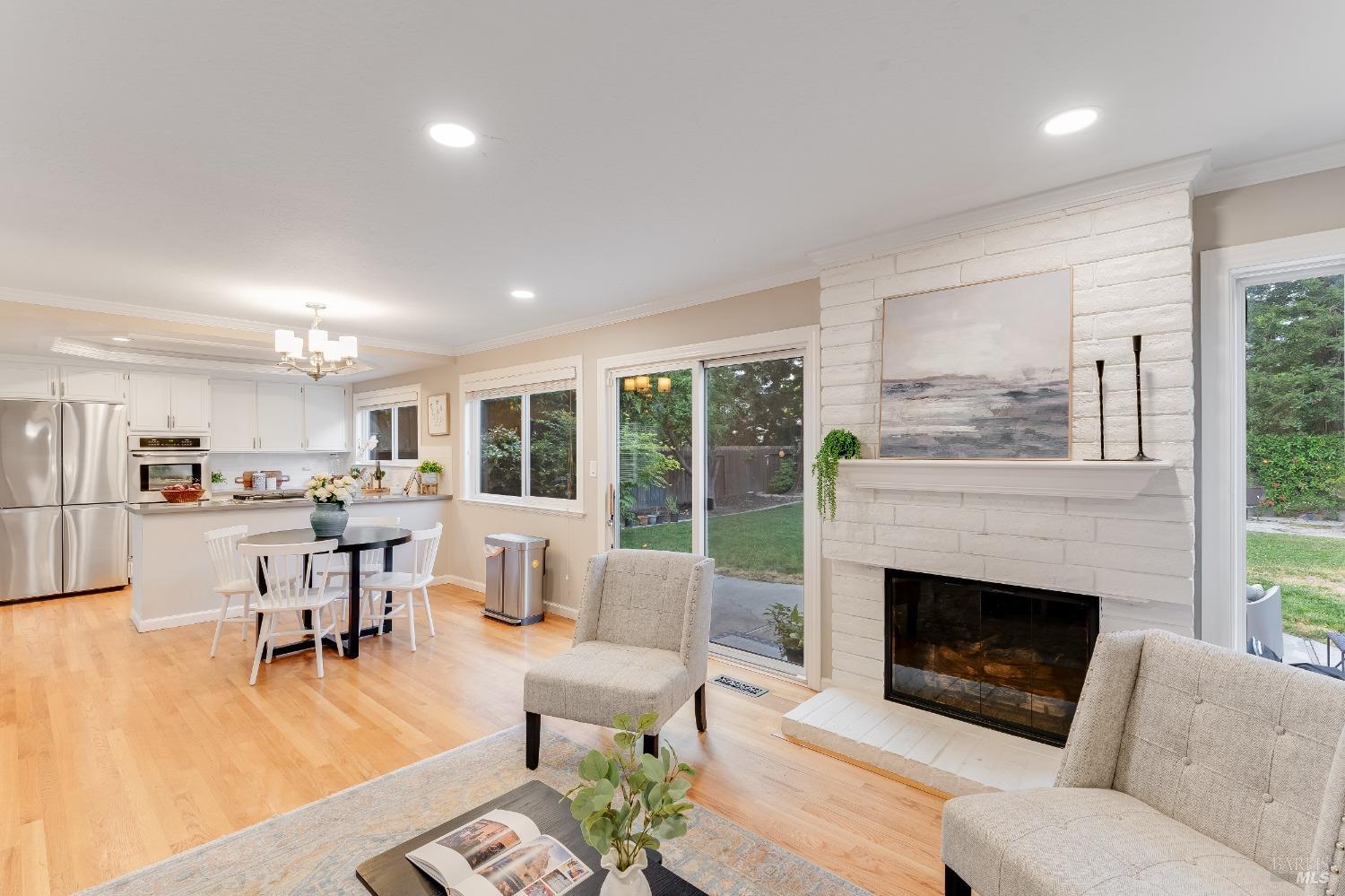 Detail Gallery Image 21 of 60 For 587 El Capitan Dr, Danville,  CA 94526 - 4 Beds | 2/1 Baths