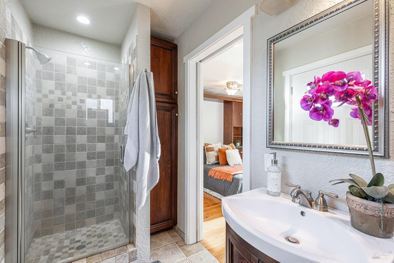 Detail Gallery Image 52 of 81 For 1040 Berry Ln, Napa,  CA 94558 - 2 Beds | 2/1 Baths