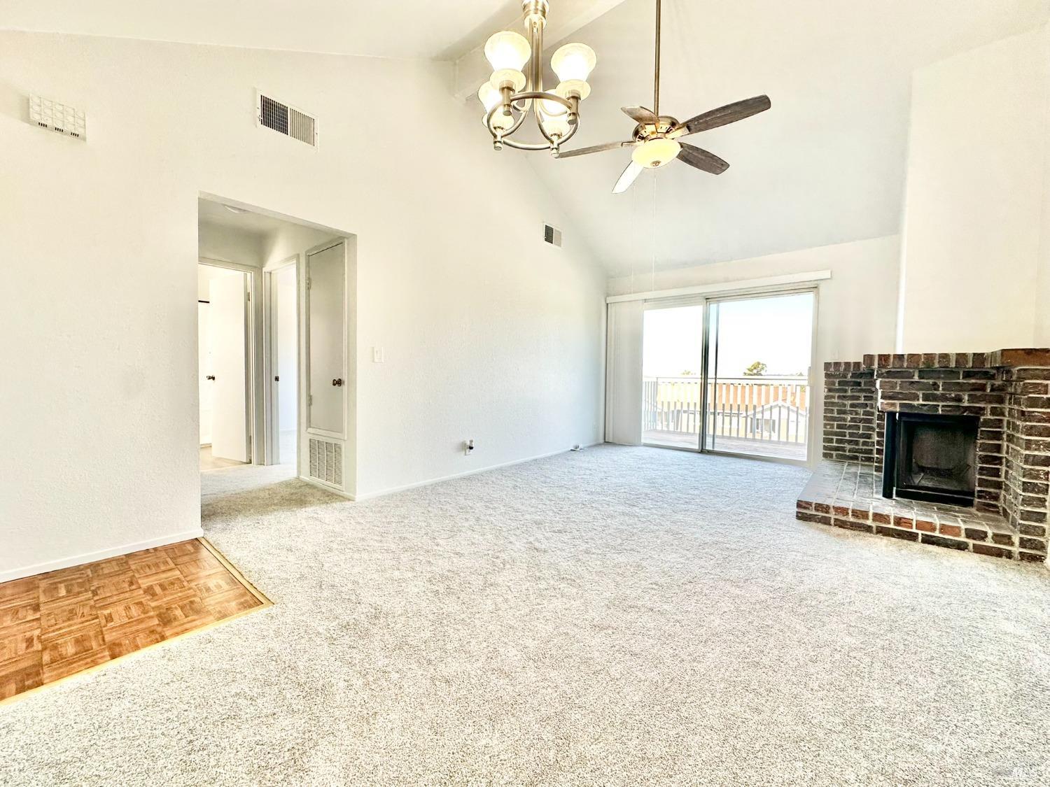 Detail Gallery Image 15 of 32 For 565 Lori Dr #42,  Benicia,  CA 94510 - 1 Beds | 1 Baths
