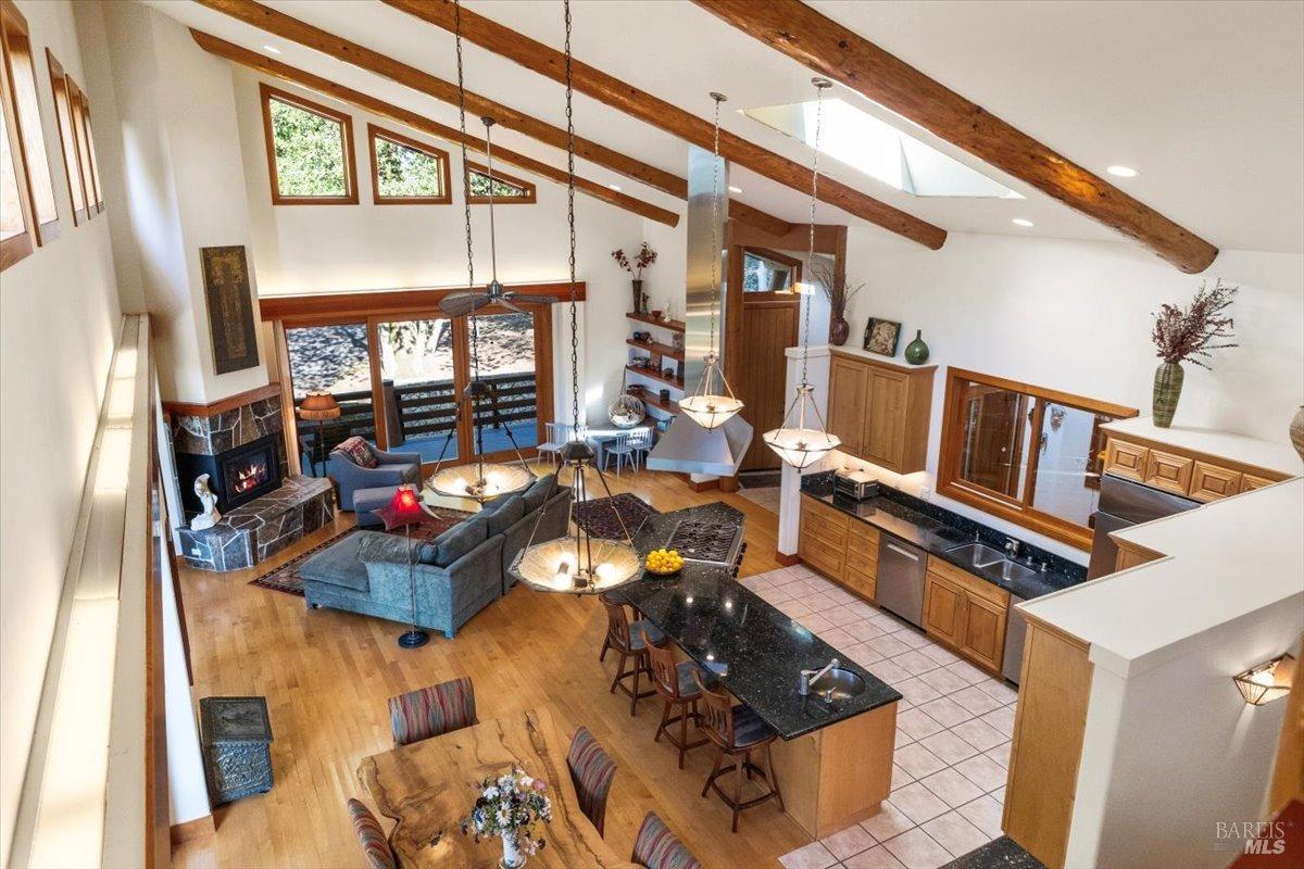 Detail Gallery Image 17 of 71 For 100 Zachary Ln, Santa Rosa,  CA 95404 - 3 Beds | 4 Baths
