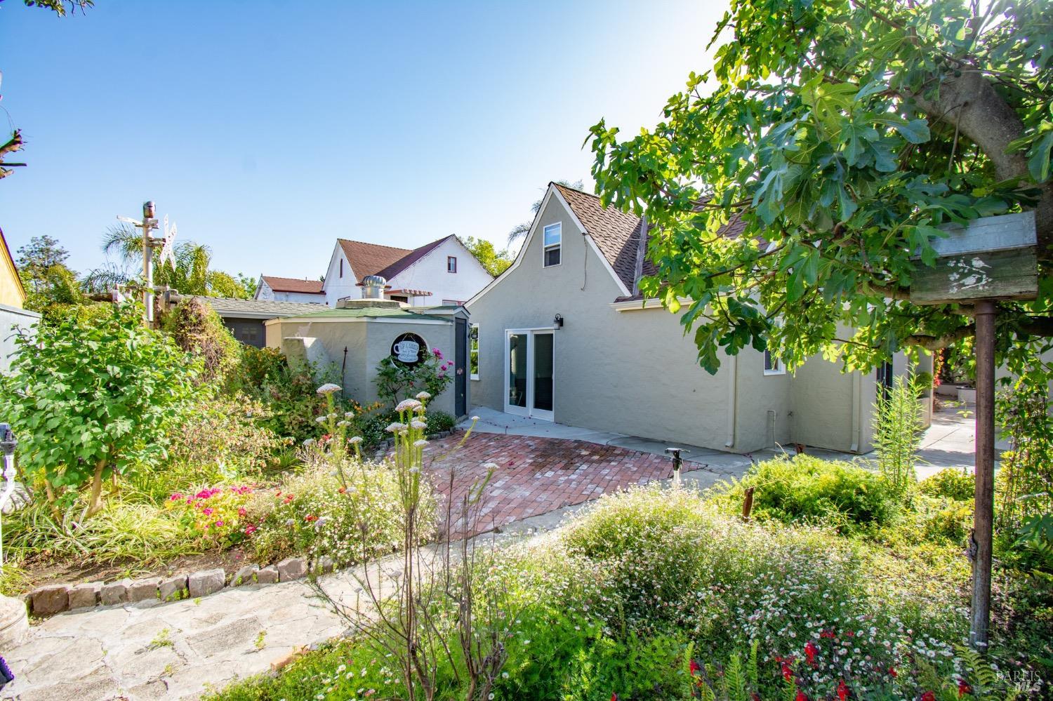 Detail Gallery Image 76 of 99 For 1124 Tuolumne St, Vallejo,  CA 94590 - 3 Beds | 2/1 Baths