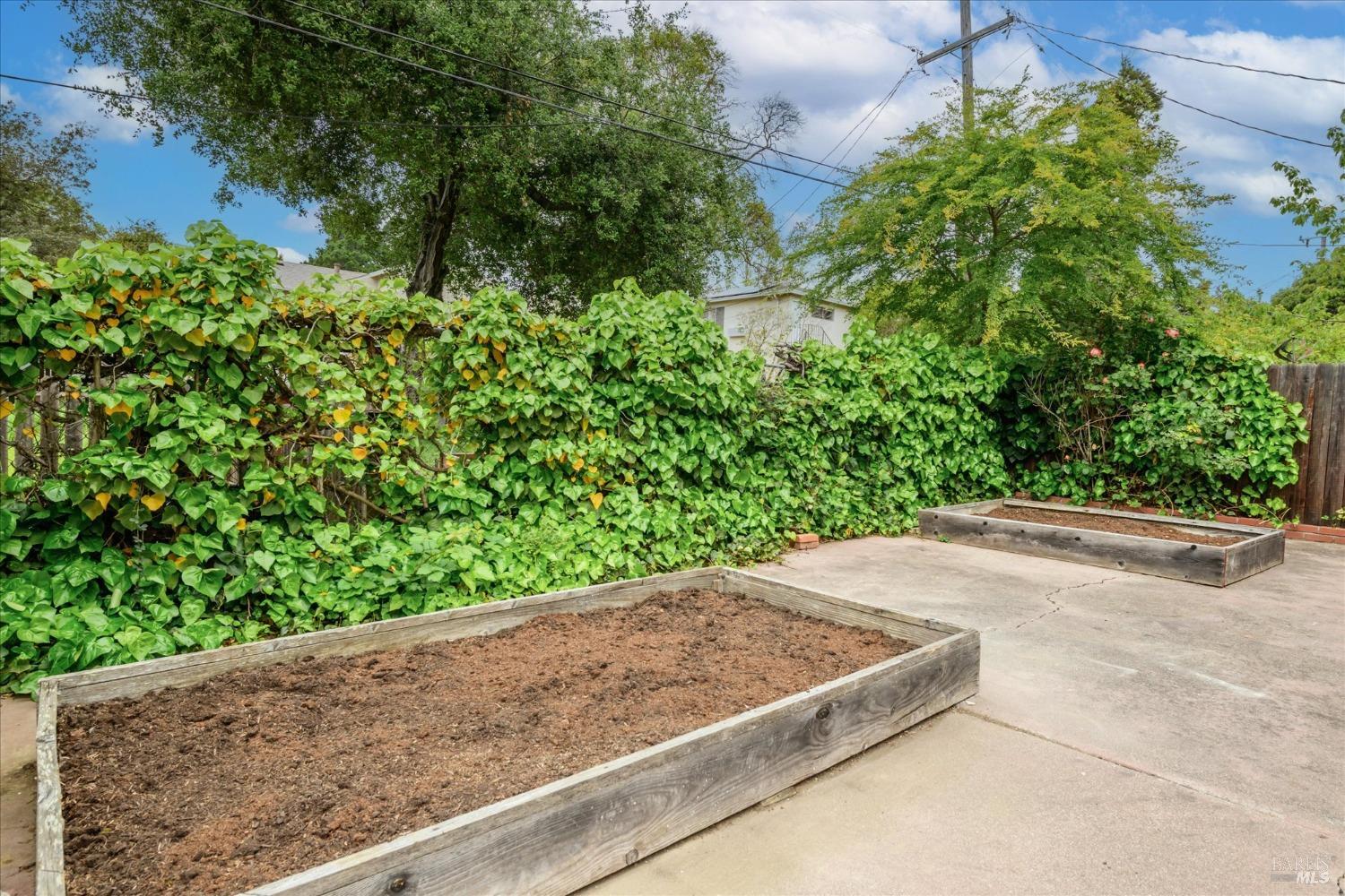 Detail Gallery Image 35 of 36 For 1361 Mariposa St, Vallejo,  CA 94590 - 3 Beds | 2 Baths