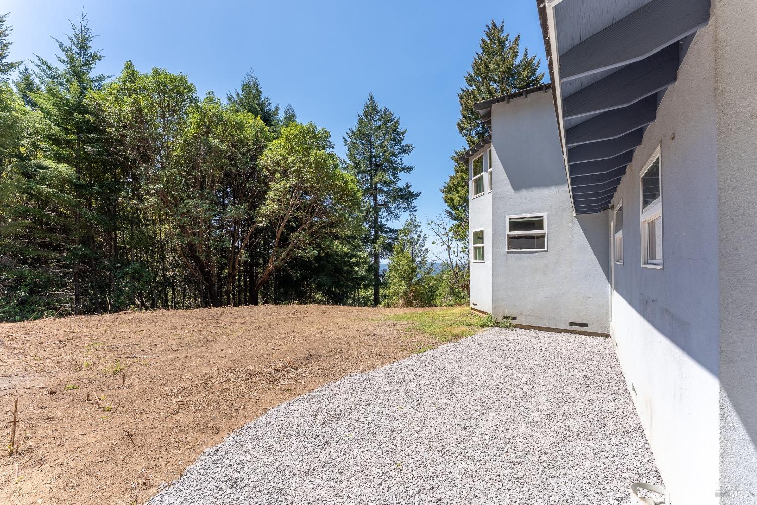 Detail Gallery Image 30 of 37 For 32211 Condor Rd, Willits,  CA 95490 - 4 Beds | 2/1 Baths