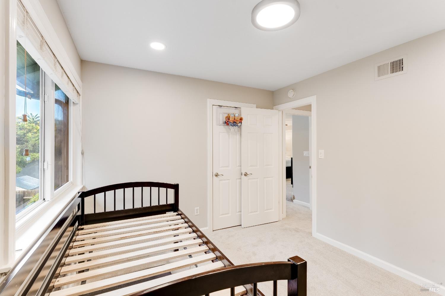 Detail Gallery Image 36 of 60 For 587 El Capitan Dr, Danville,  CA 94526 - 4 Beds | 2/1 Baths