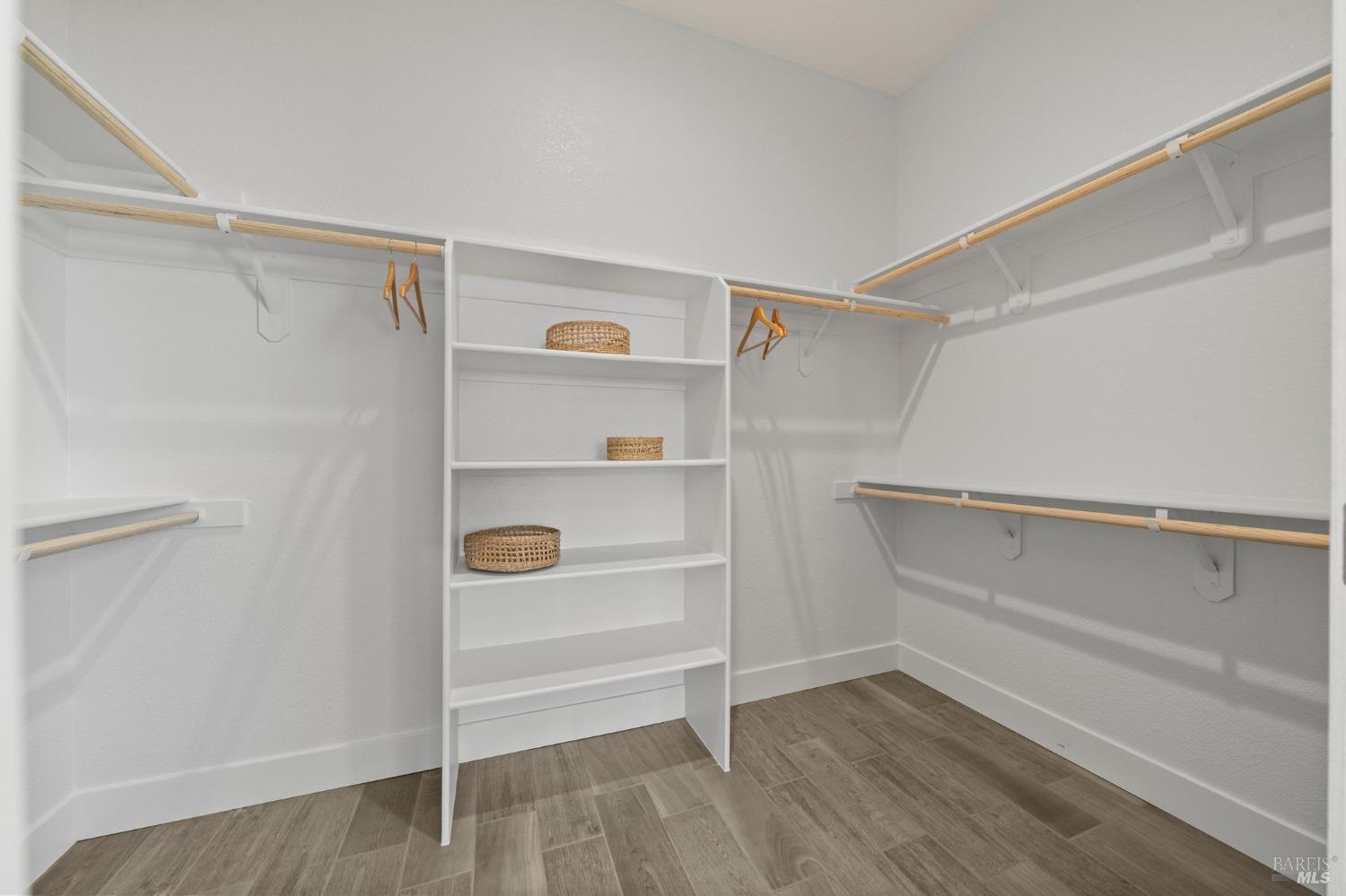 Detail Gallery Image 20 of 39 For 1443 Acorn Way, Windsor,  CA 95492 - 3 Beds | 2 Baths
