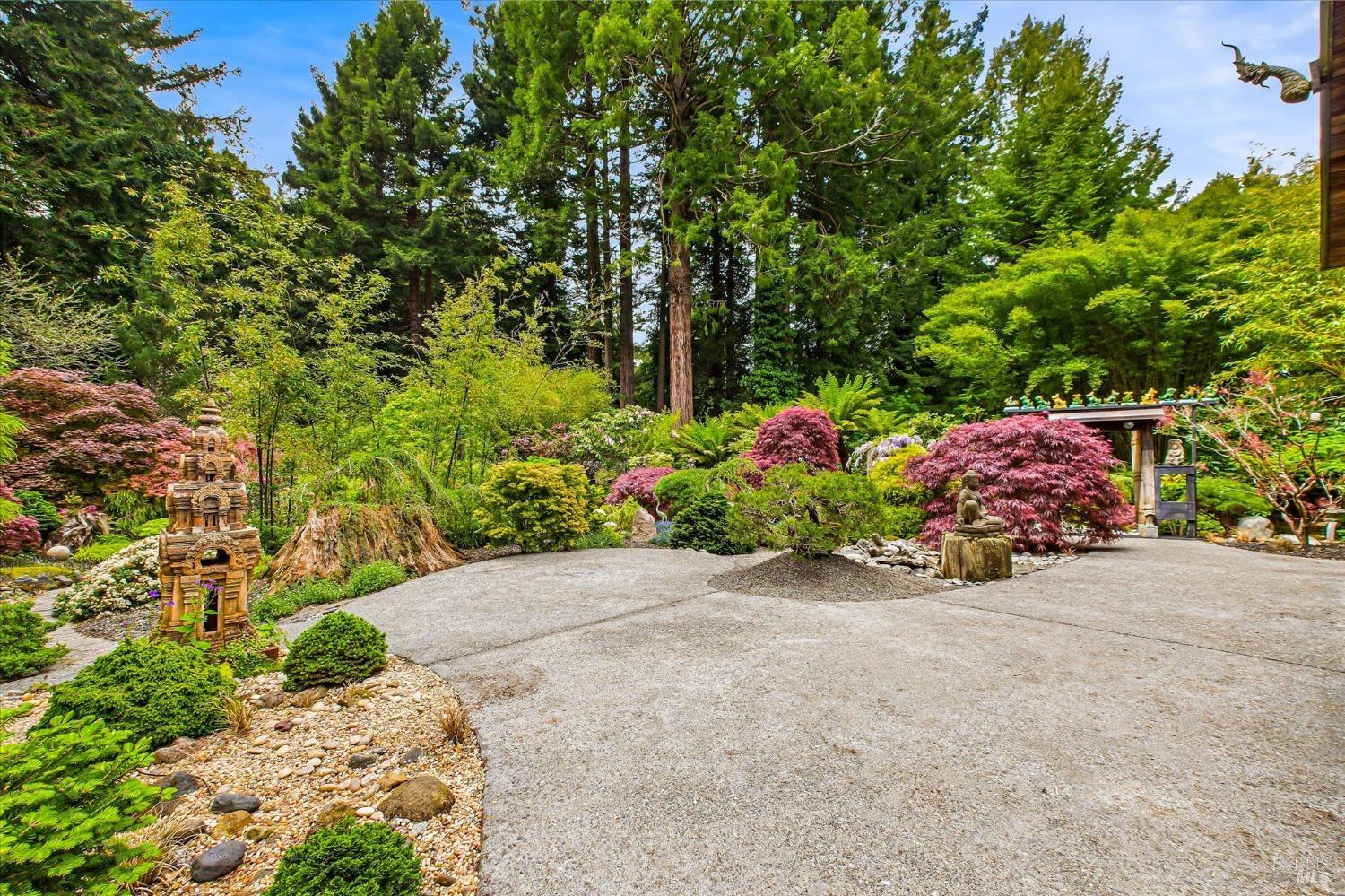 Detail Gallery Image 69 of 78 For 2300 S St, Eureka,  CA 95501 - 4 Beds | 3 Baths