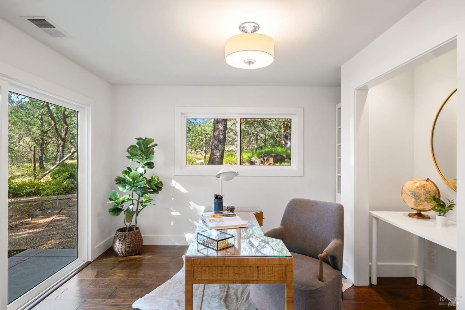 Detail Gallery Image 23 of 41 For 695 Michael Dr, Sonoma,  CA 95476 - 3 Beds | 2/1 Baths
