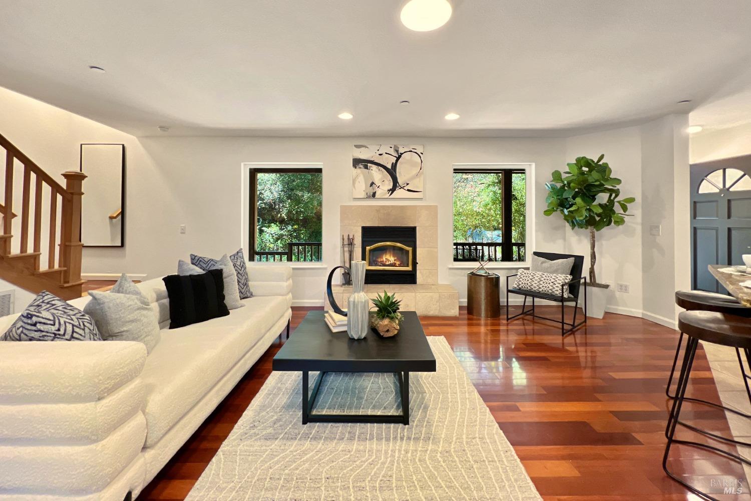 Detail Gallery Image 13 of 52 For 18333 Old Monte Rio Rd, Guerneville,  CA 95446 - 1 Beds | 2 Baths