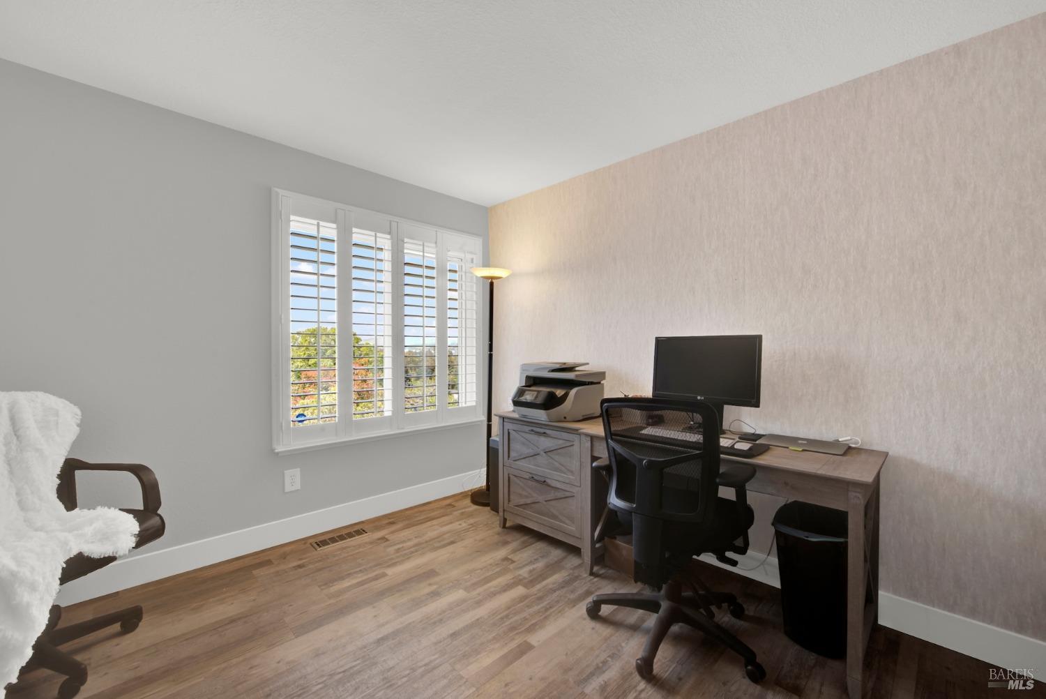 Detail Gallery Image 30 of 57 For 280 Park St, Concord,  CA 94520 - 4 Beds | 2 Baths