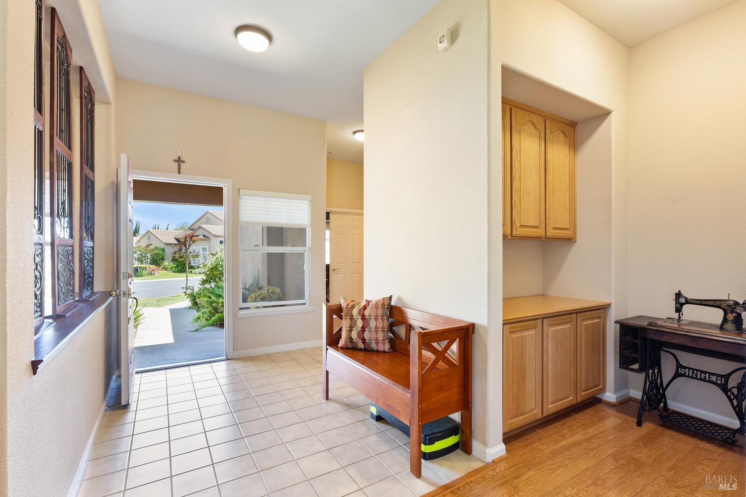 Detail Gallery Image 19 of 40 For 573 Laurel Pl, Rio Vista,  CA 94571 - 2 Beds | 2/1 Baths
