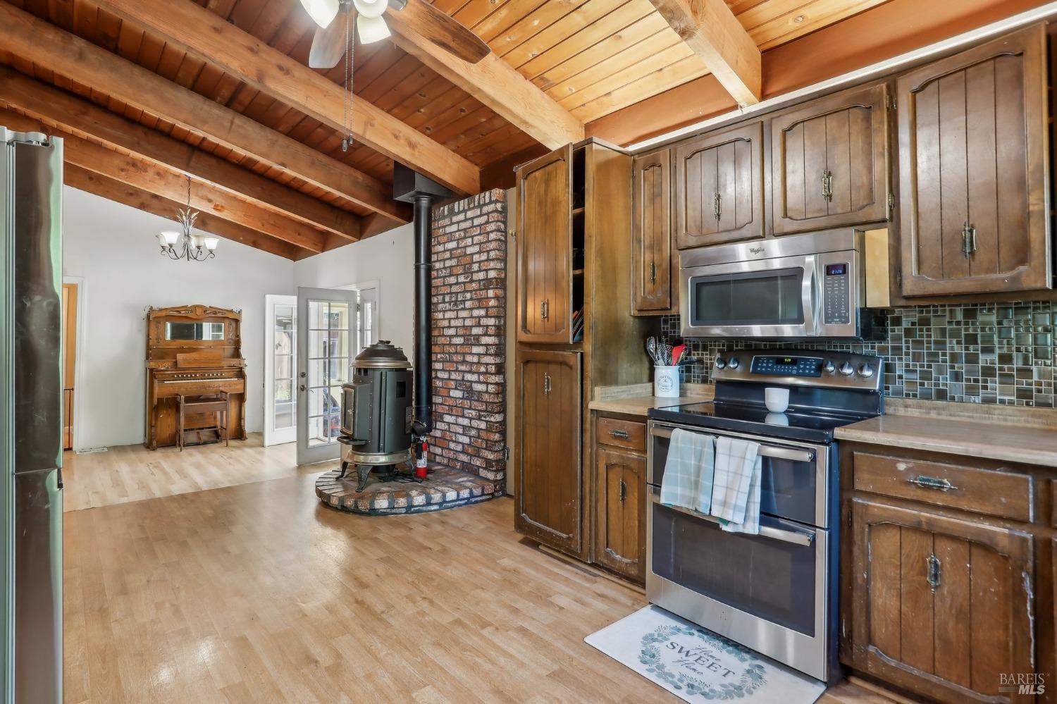 Detail Gallery Image 12 of 57 For 7500 Clement Rd, Vacaville,  CA 95688 - 3 Beds | 3 Baths