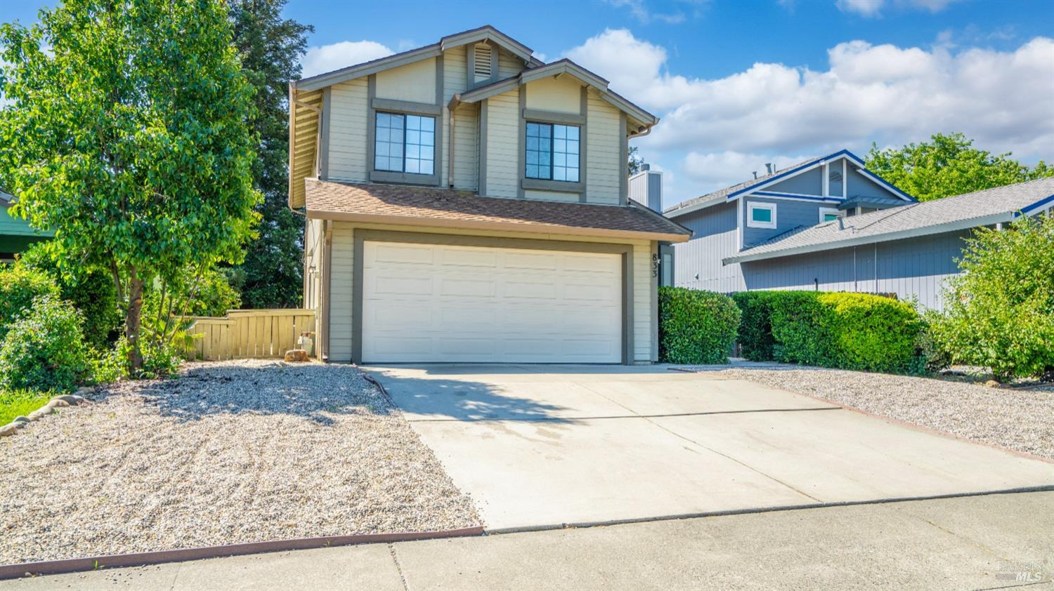 Detail Gallery Image 1 of 36 For 833 Morissette Way, Vacaville,  CA 95687 - 3 Beds | 2/1 Baths