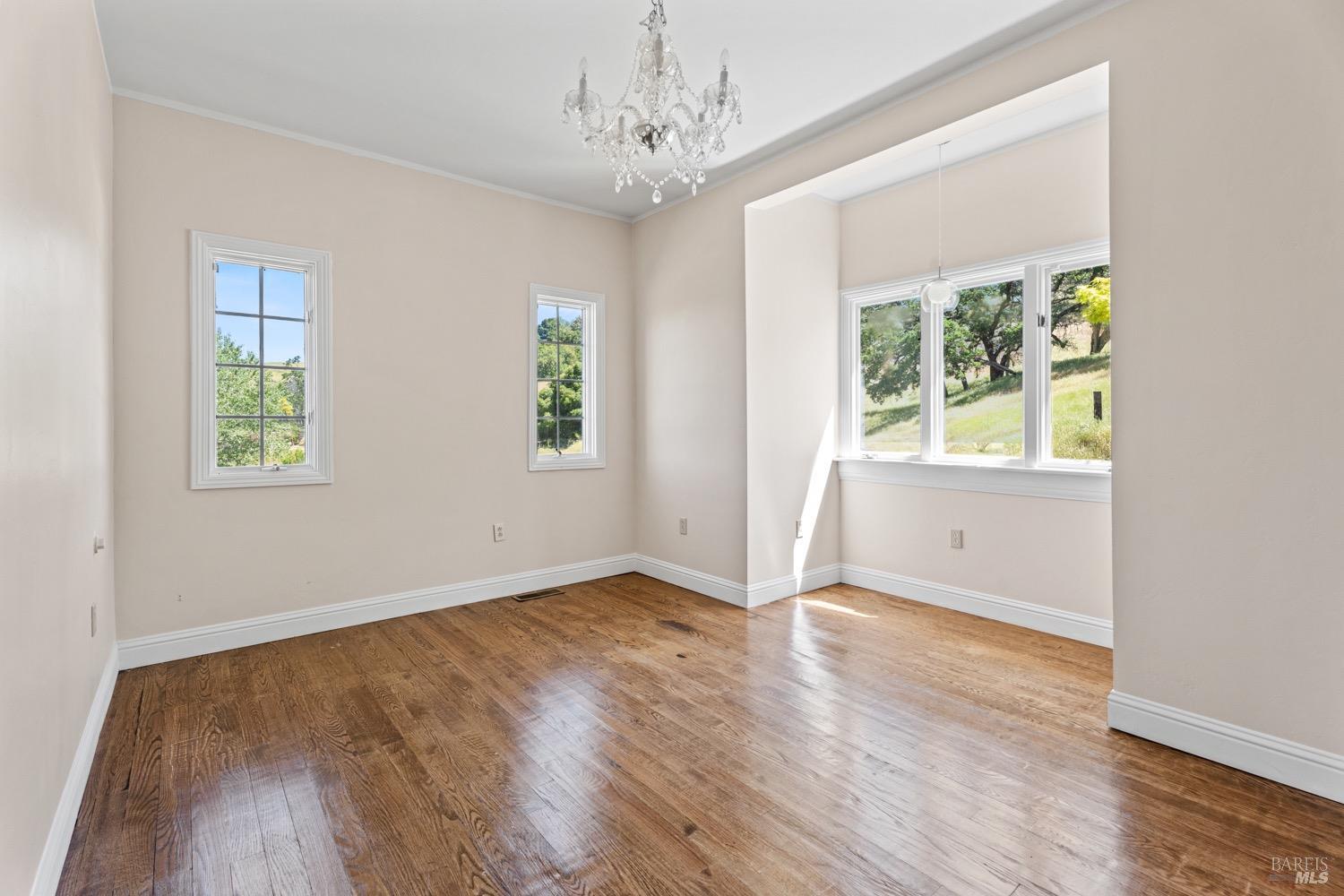 Detail Gallery Image 24 of 57 For 11755 Old River Rd, Hopland,  CA 95449 - 4 Beds | 2/1 Baths