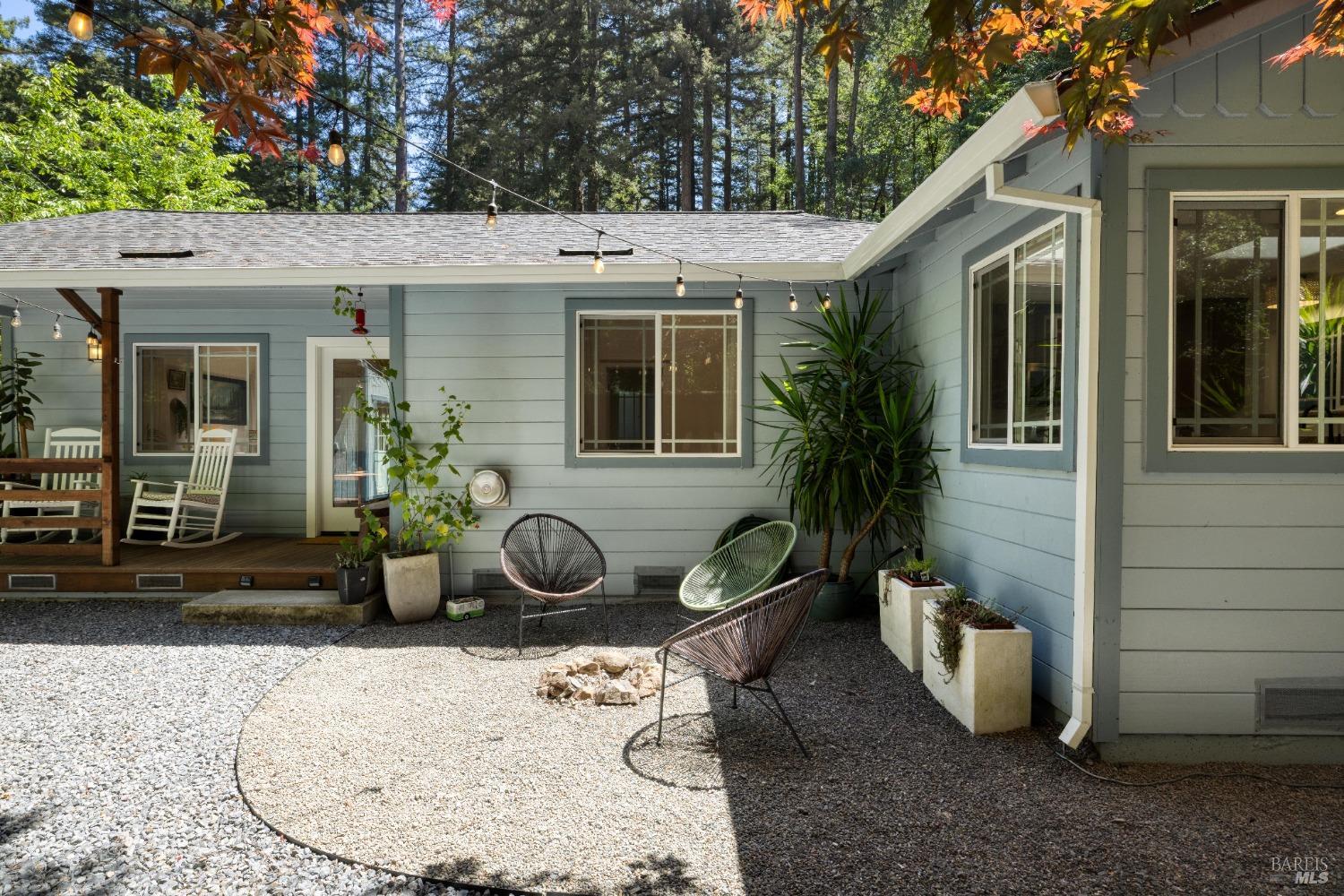 Detail Gallery Image 27 of 35 For 14670 Cherry St, Guerneville,  CA 95446 - 2 Beds | 1 Baths