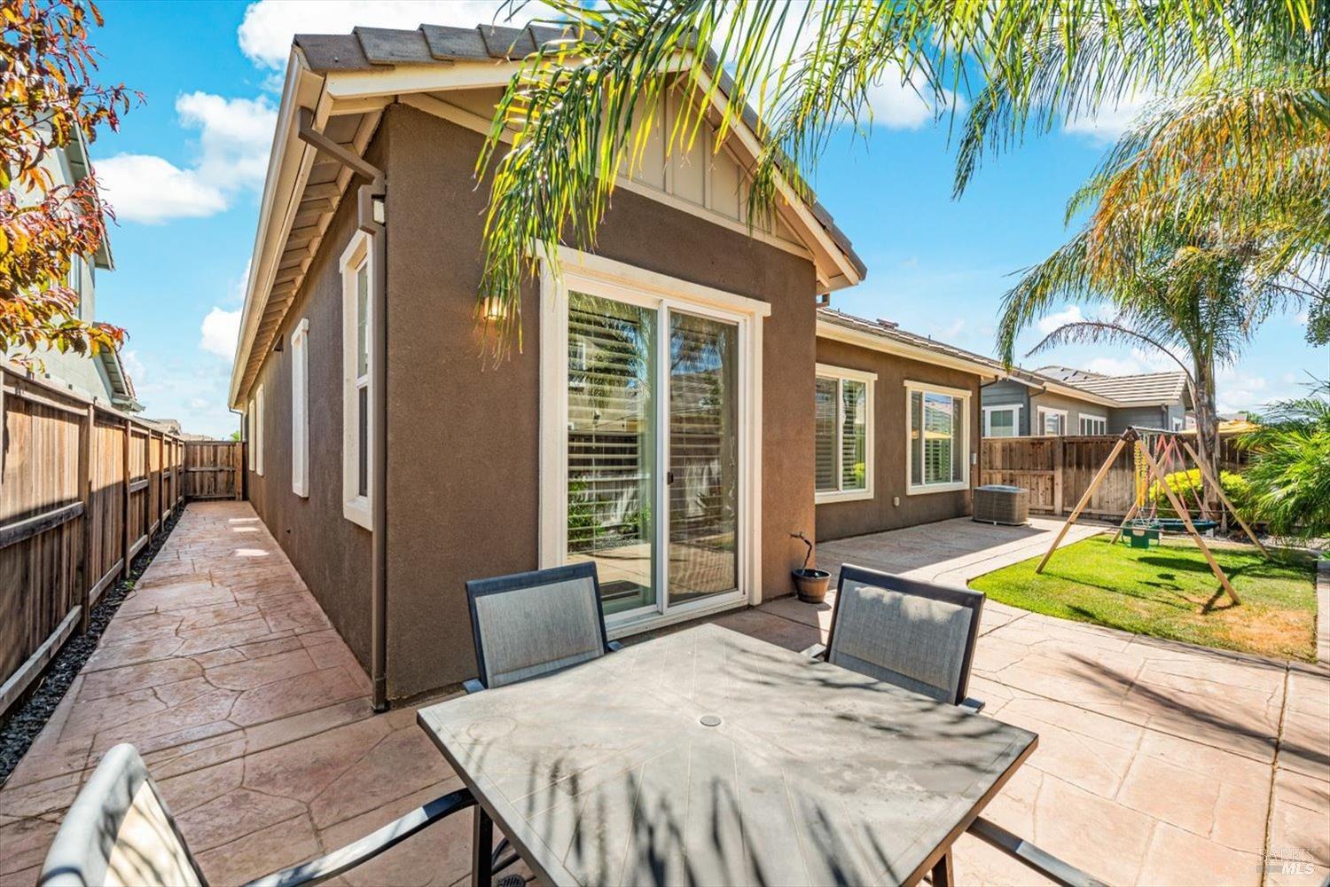 Detail Gallery Image 46 of 58 For 1080 Columbia Dr, Dixon,  CA 95620 - 3 Beds | 2/1 Baths