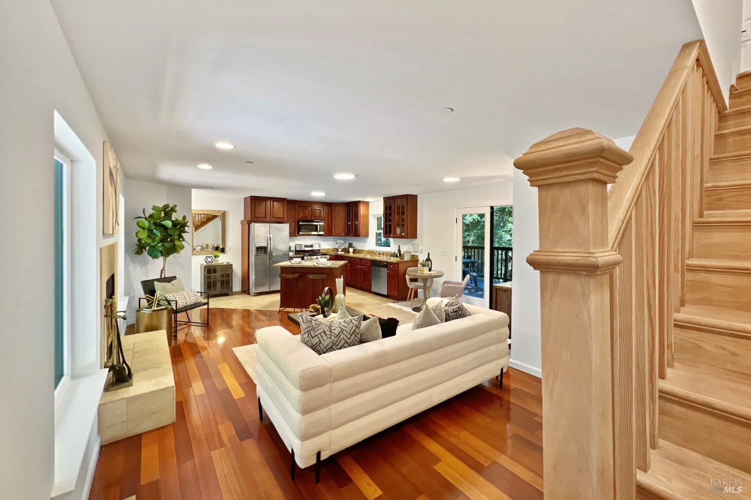 Detail Gallery Image 32 of 52 For 18333 Old Monte Rio Rd, Guerneville,  CA 95446 - 1 Beds | 2 Baths