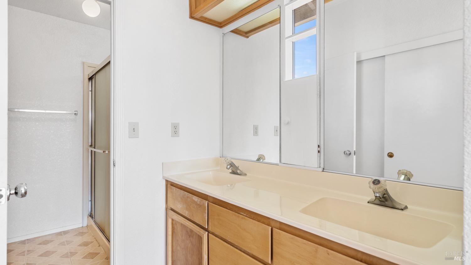 Detail Gallery Image 21 of 35 For 719 Sage Ct, Vacaville,  CA 95687 - 3 Beds | 2/1 Baths