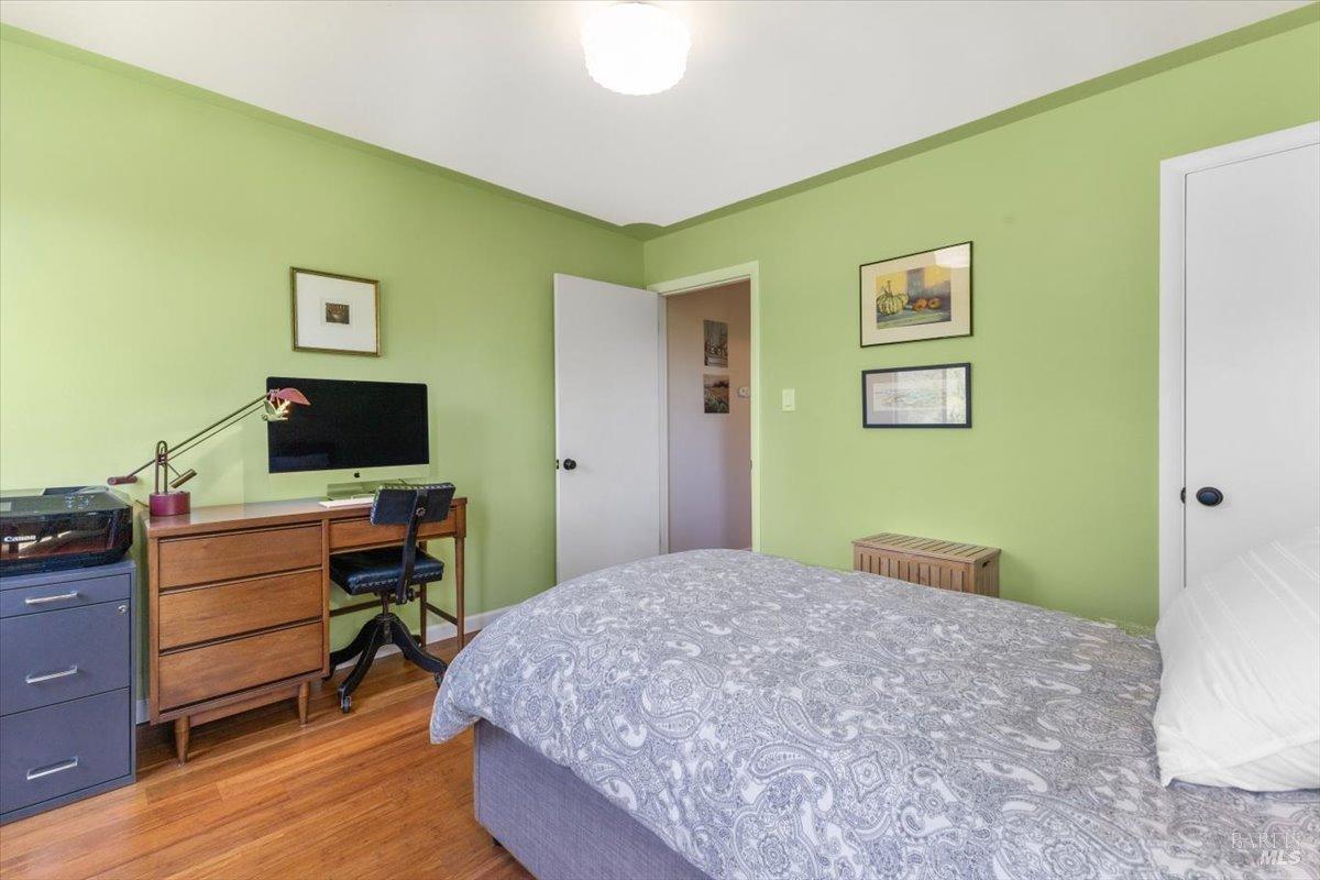 Detail Gallery Image 21 of 39 For 8045 Whited Rd, Sebastopol,  CA 95472 - 2 Beds | 1 Baths