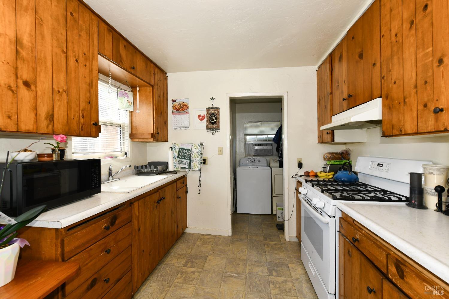 Detail Gallery Image 15 of 89 For 473 Newton Way, Angwin,  CA 94508 - – Beds | – Baths