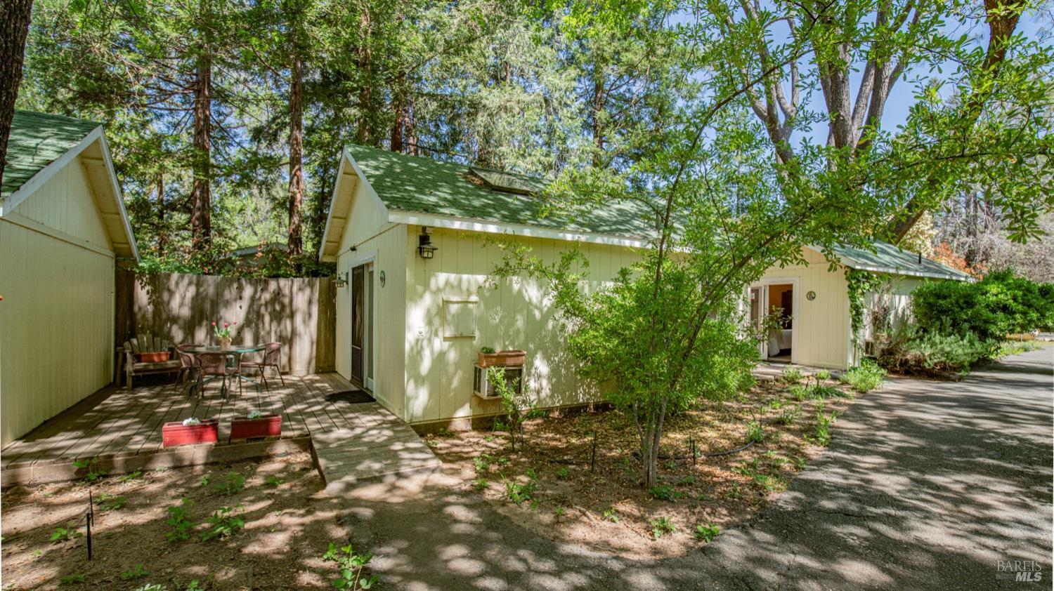 Detail Gallery Image 44 of 60 For 24019 Hilderbrand Rd, Middletown,  CA 95461 - 6 Beds | 2/3 Baths