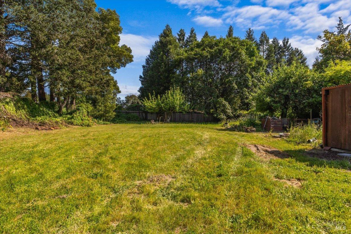 Detail Gallery Image 29 of 39 For 8045 Whited Rd, Sebastopol,  CA 95472 - 2 Beds | 1 Baths