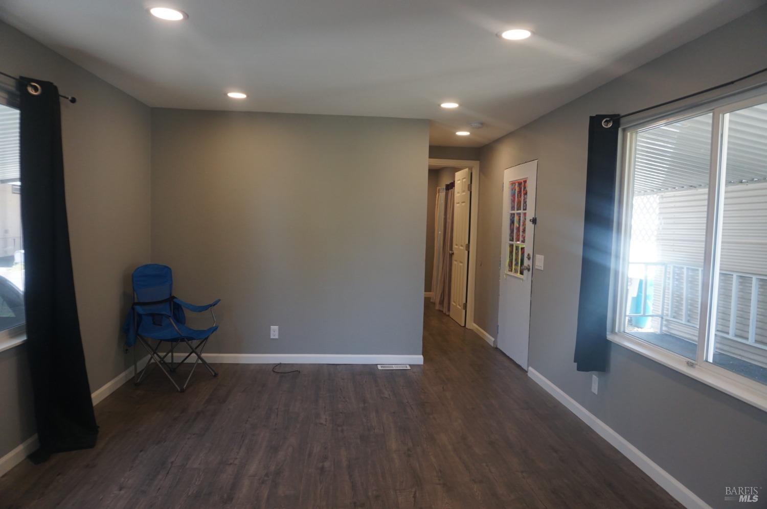 Detail Gallery Image 16 of 33 For 133 Calle Chapultepic Unkn, Vacaville,  CA 95687 - 2 Beds | 2 Baths