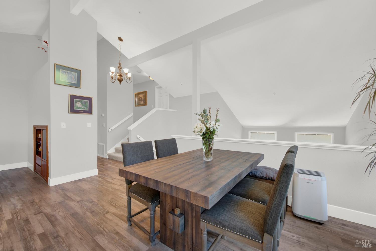 Detail Gallery Image 15 of 57 For 280 Park St, Concord,  CA 94520 - 4 Beds | 2 Baths