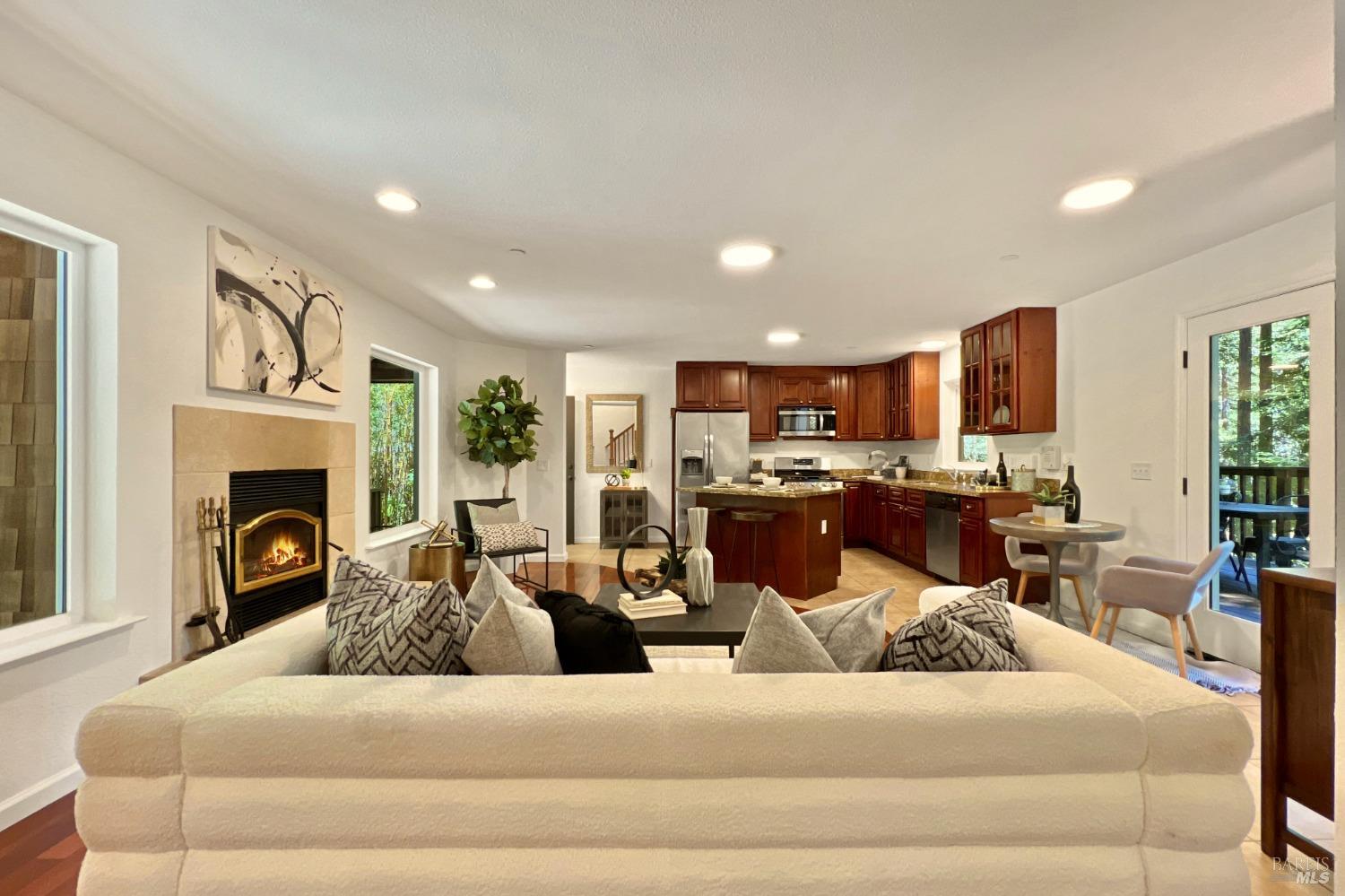 Detail Gallery Image 30 of 52 For 18333 Old Monte Rio Rd, Guerneville,  CA 95446 - 1 Beds | 2 Baths