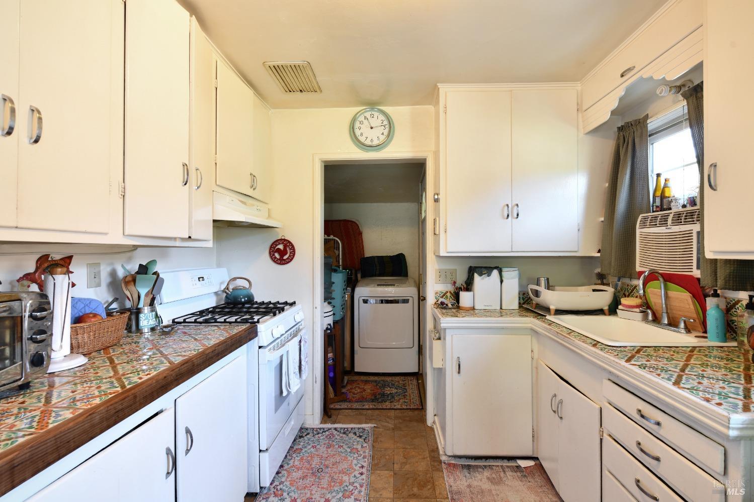 Detail Gallery Image 25 of 89 For 473 Newton Way, Angwin,  CA 94508 - – Beds | – Baths