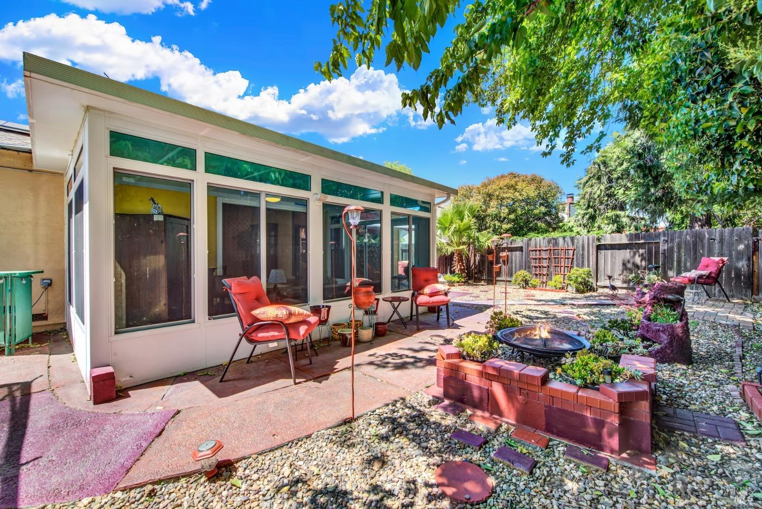 Detail Gallery Image 50 of 58 For 603 Woodlark Dr, Suisun City,  CA 94585 - 4 Beds | 2 Baths