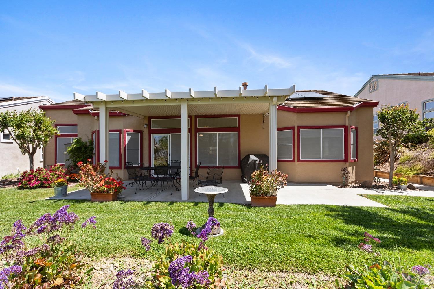 Detail Gallery Image 10 of 40 For 573 Laurel Pl, Rio Vista,  CA 94571 - 2 Beds | 2/1 Baths