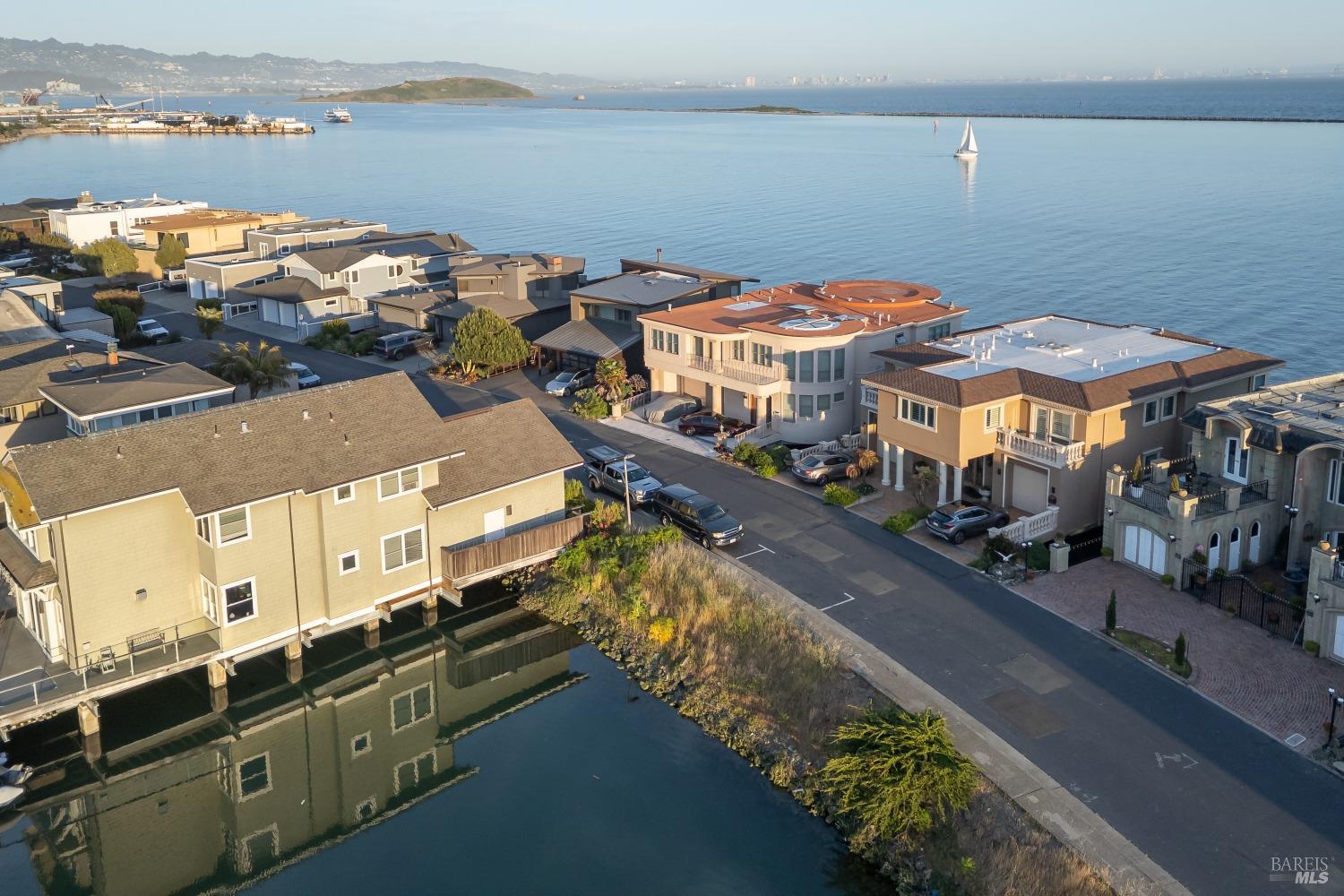 Detail Gallery Image 32 of 34 For 0 Sand Piper Spit Unkn, Richmond,  CA 94801 - – Beds | – Baths