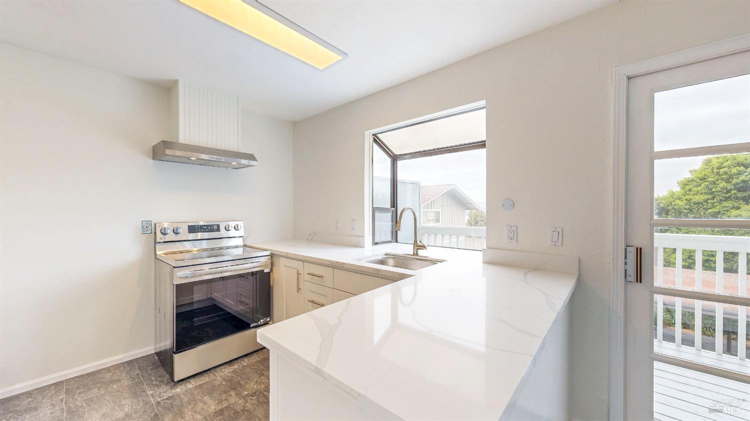 Detail Gallery Image 26 of 35 For 117 Sunset Cir #36,  Benicia,  CA 94510 - 3 Beds | 1/1 Baths
