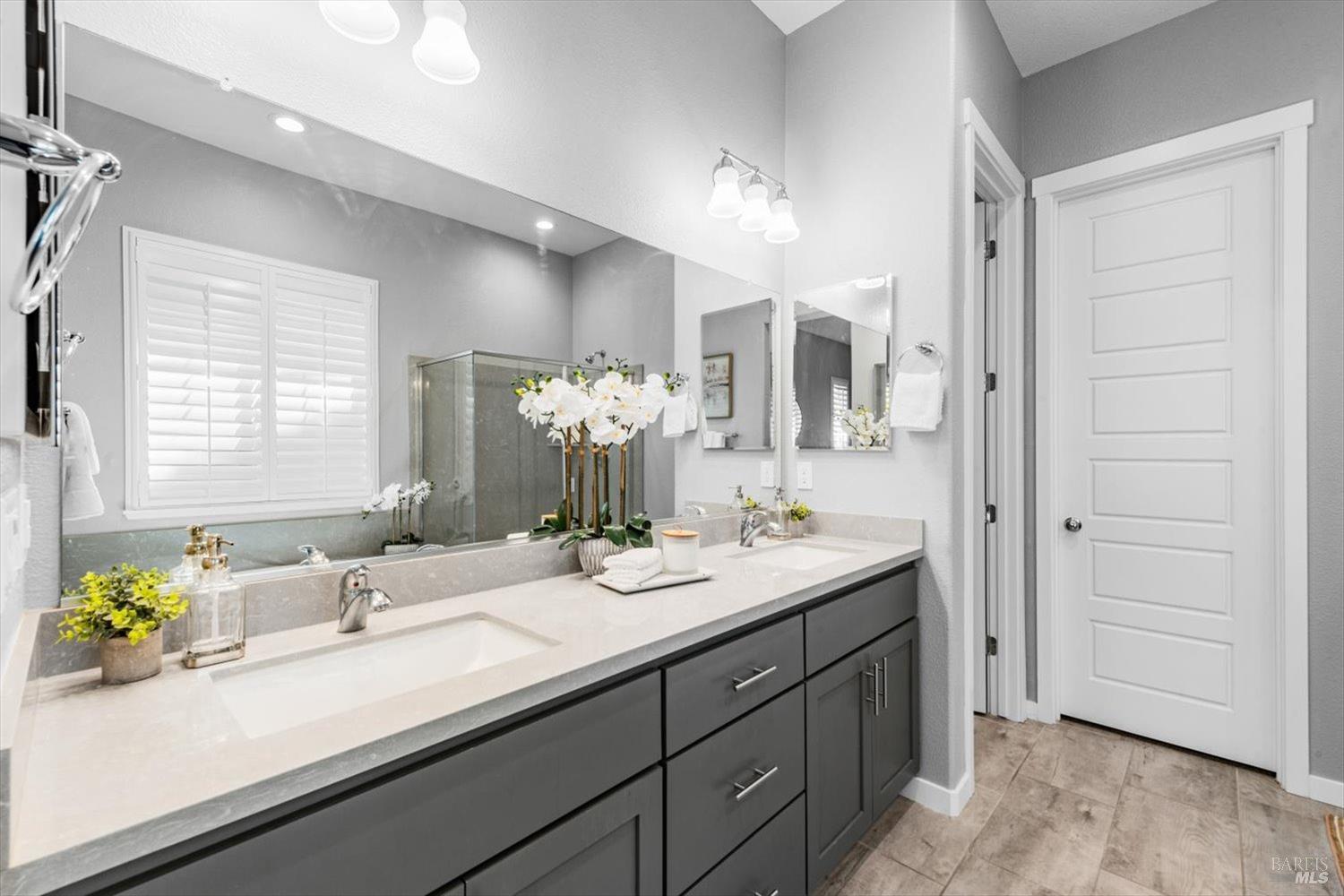 Detail Gallery Image 27 of 58 For 1080 Columbia Dr, Dixon,  CA 95620 - 3 Beds | 2/1 Baths