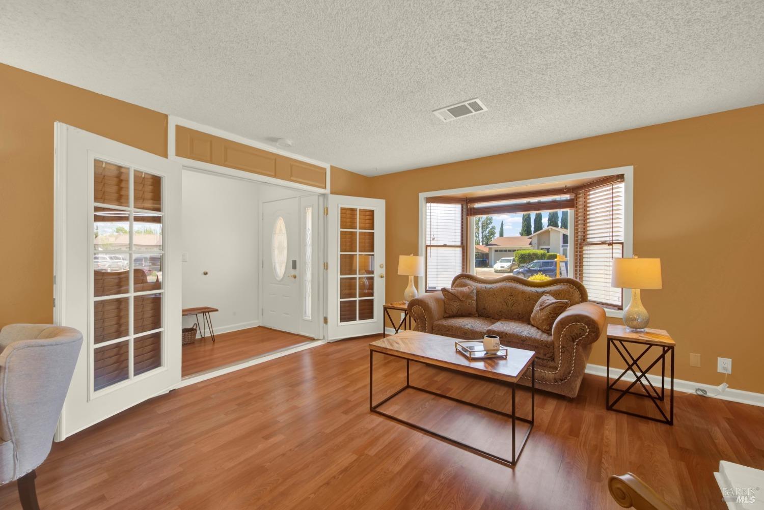Detail Gallery Image 12 of 58 For 603 Woodlark Dr, Suisun City,  CA 94585 - 4 Beds | 2 Baths