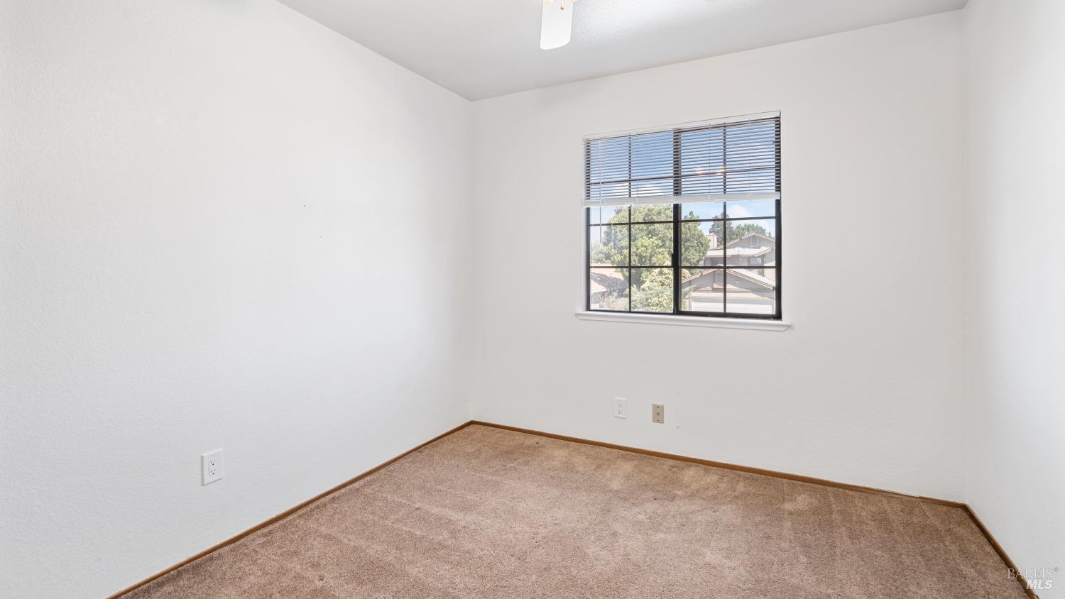 Detail Gallery Image 27 of 36 For 833 Morissette Way, Vacaville,  CA 95687 - 3 Beds | 2/1 Baths